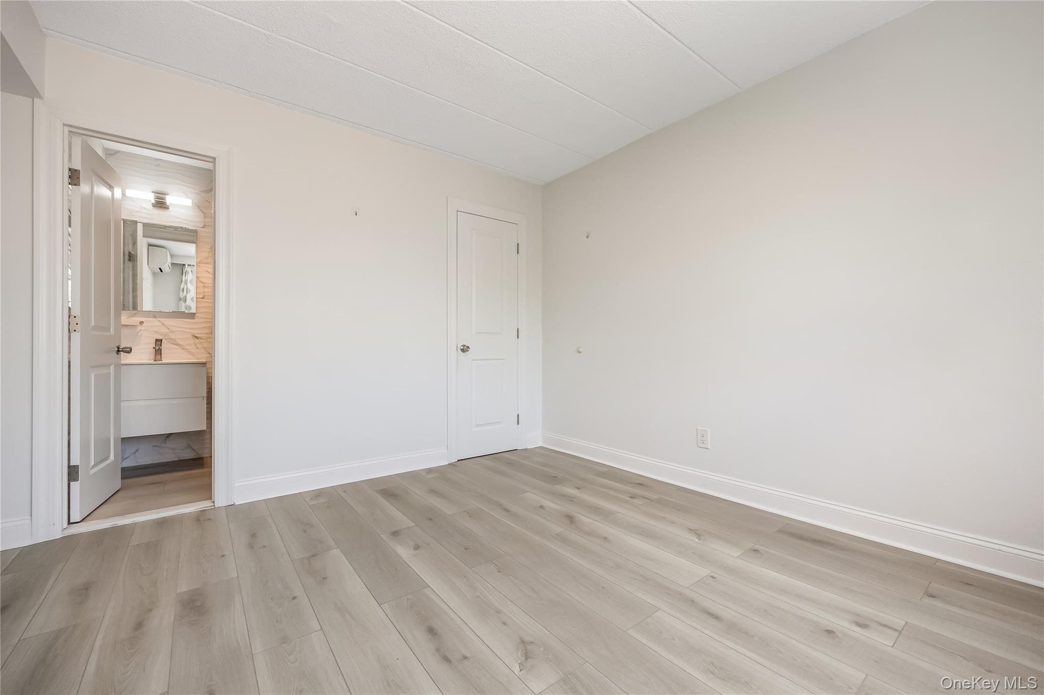 7601 113th Street # 4A, Forest Hills, NY 11375