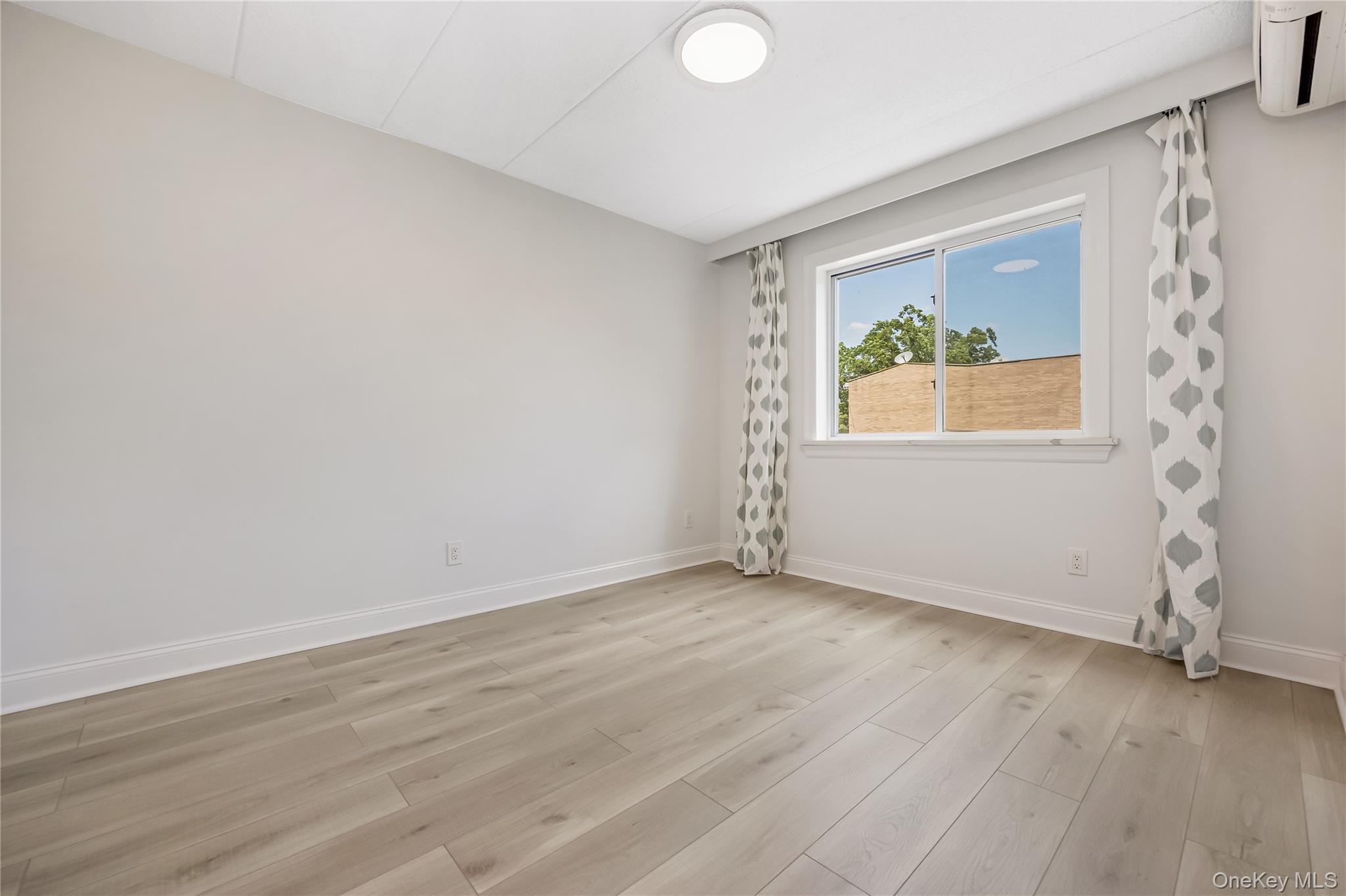 7601 113th Street # 4A, Forest Hills, NY 11375