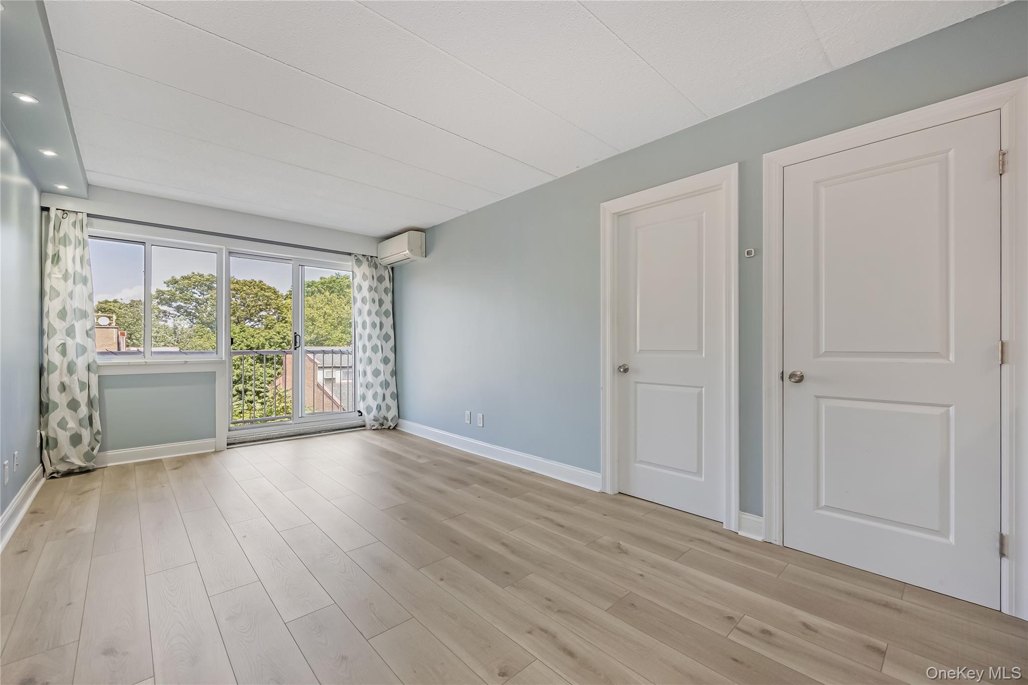 7601 113th Street # 4A, Forest Hills, NY 11375