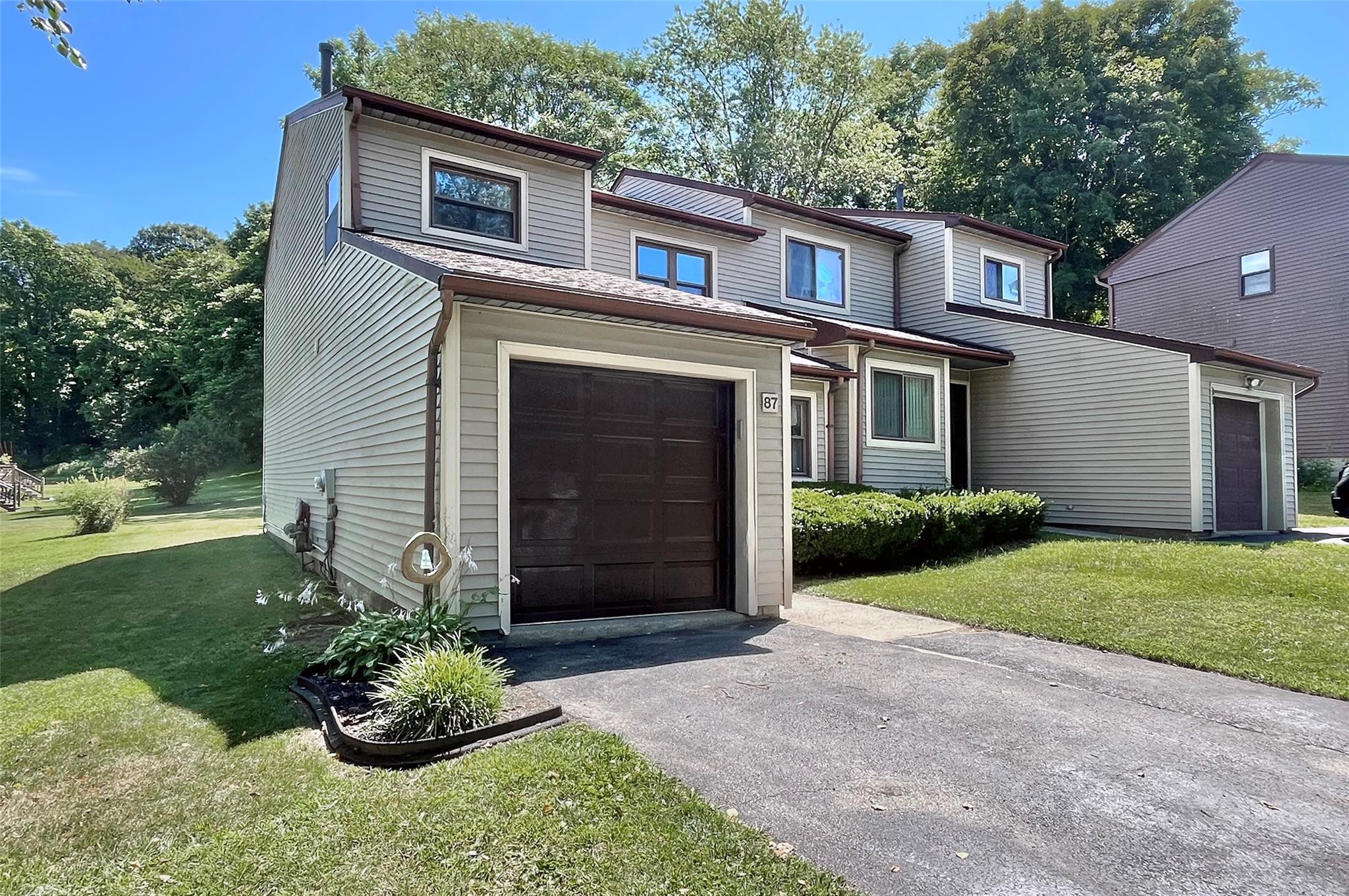 87 Sterling Place, Highland, NY 12528