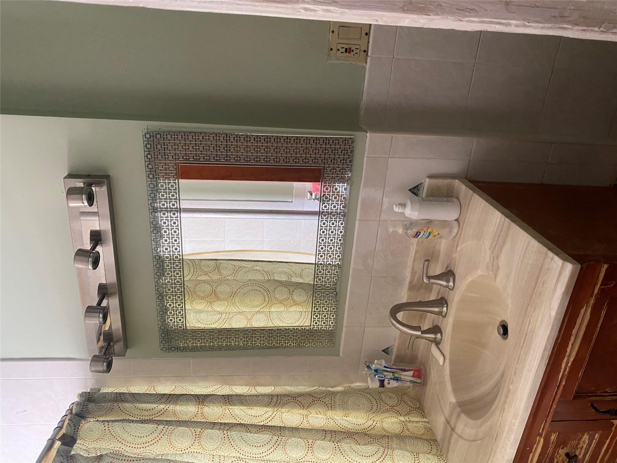 1346 Fteley Avenue, Bronx, NY 10472