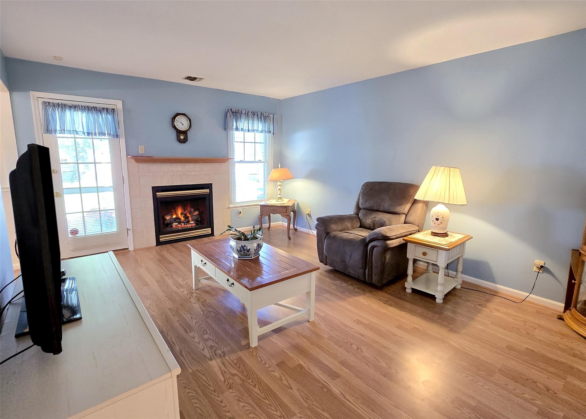 865 Church Street # 4A, Bohemia, NY 11716