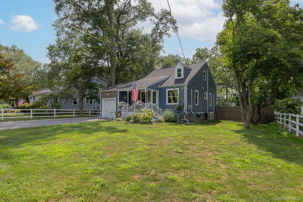 39 Grandview Avenue, Nanuet, NY 10954