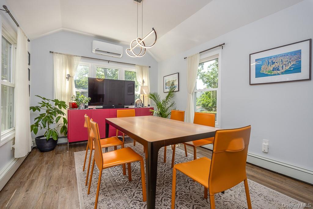 39 Grandview Avenue, Nanuet, NY 10954