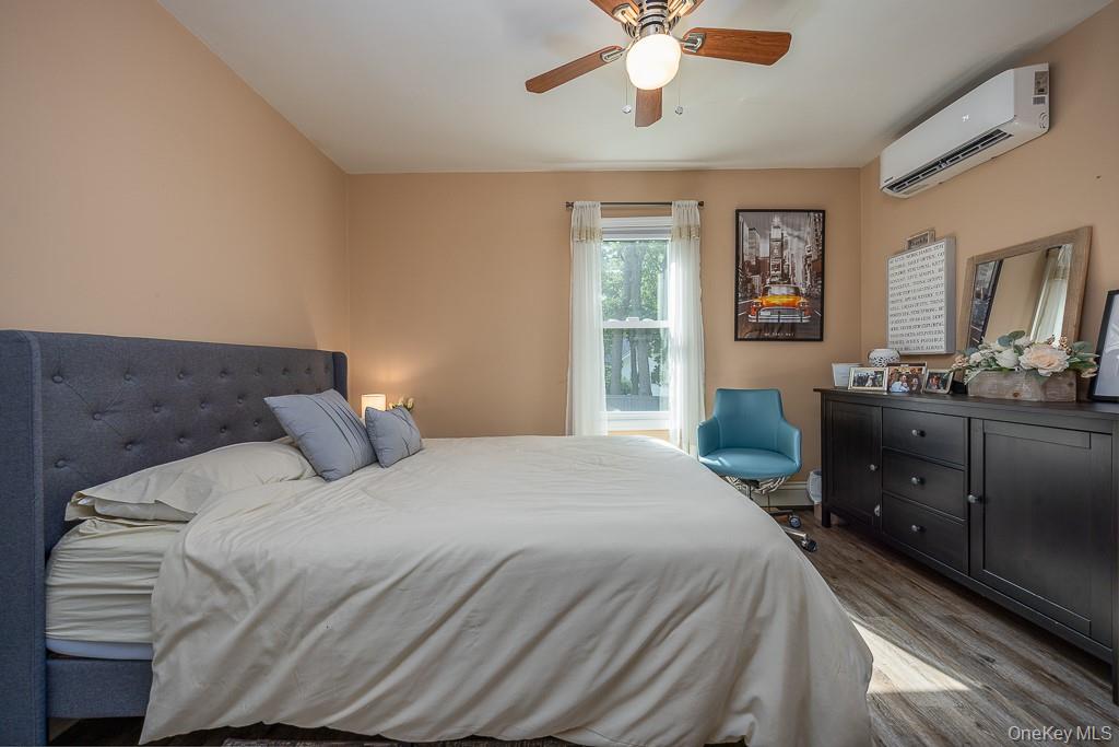 39 Grandview Avenue, Nanuet, NY 10954