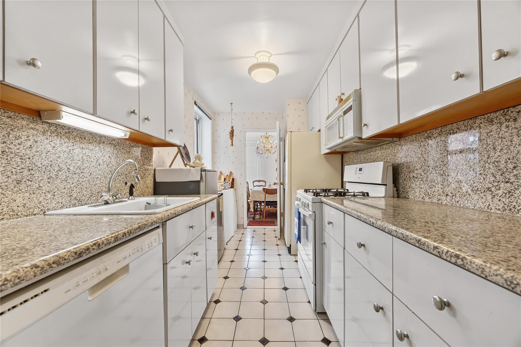 21015 23rd Avenue # 3B, Bayside, NY 11360