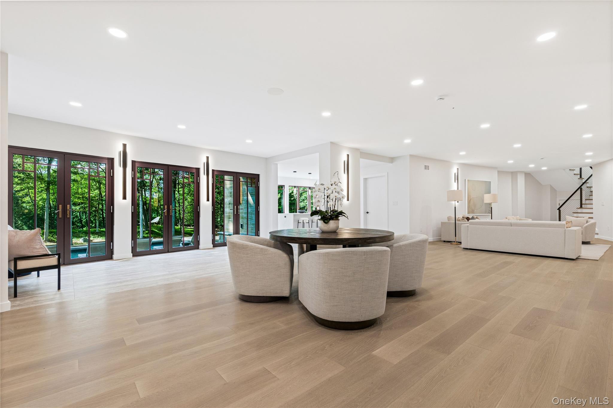 16 Col Sheldon Lane, Pound Ridge, NY 10576