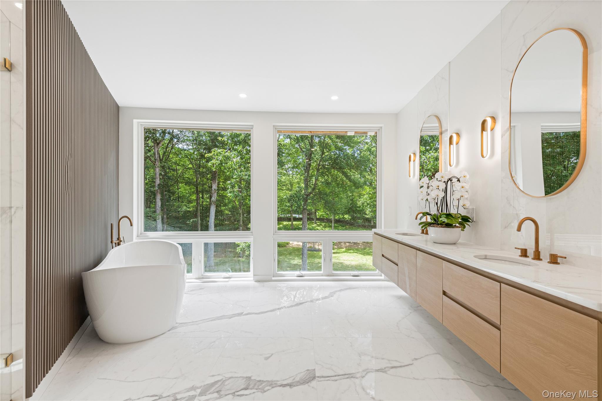 16 Col Sheldon Lane, Pound Ridge, NY 10576