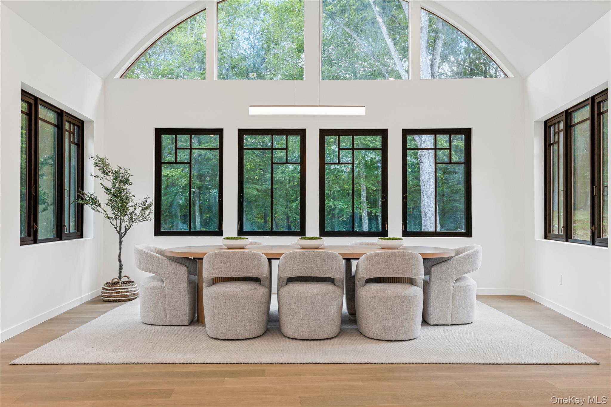 16 Col Sheldon Lane, Pound Ridge, NY 10576