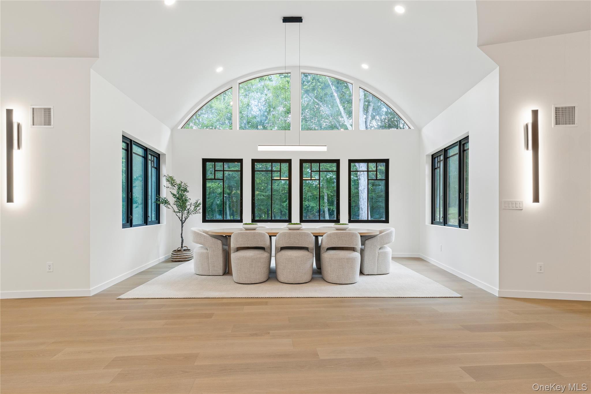 16 Col Sheldon Lane, Pound Ridge, NY 10576