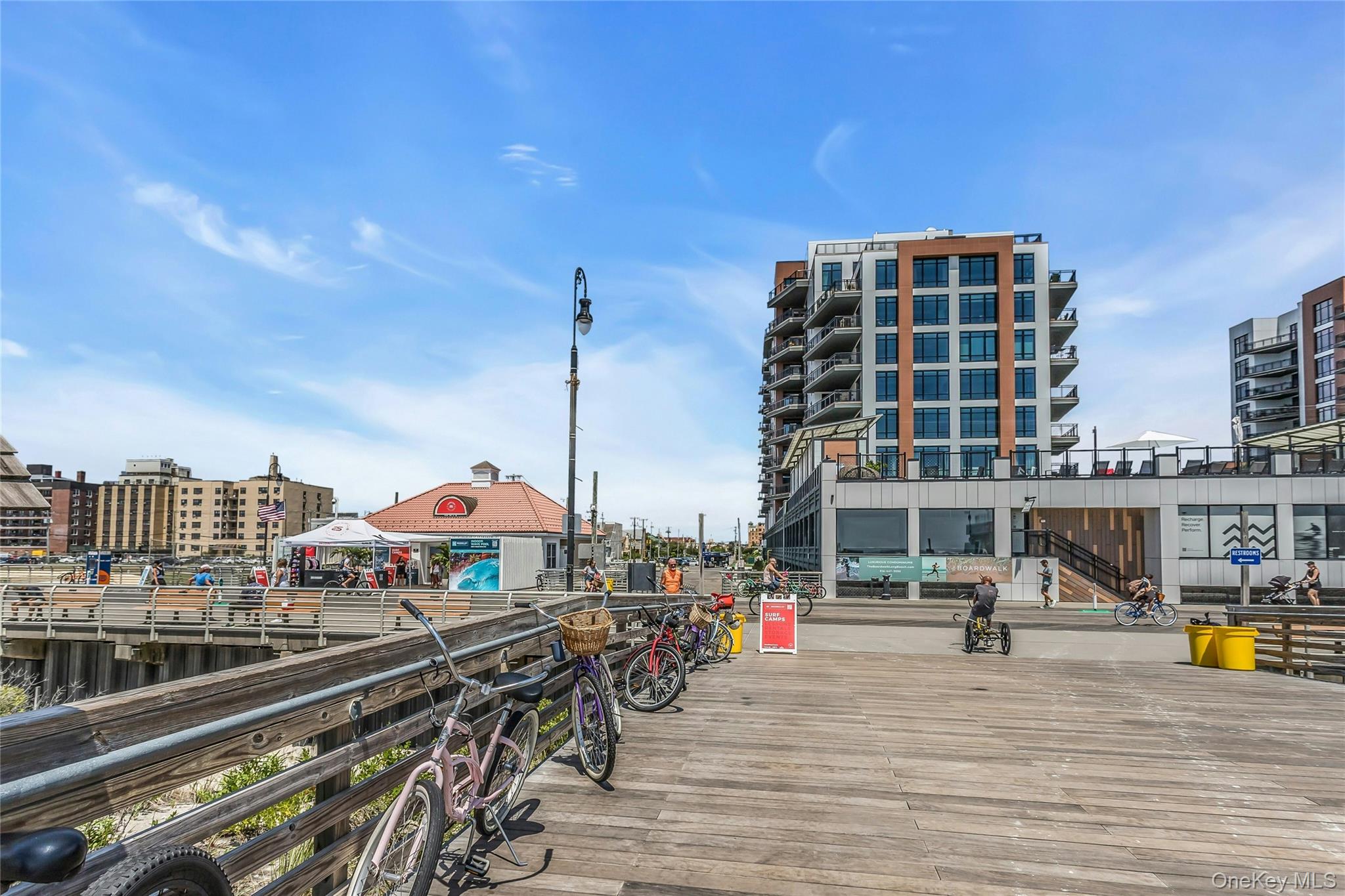 310 Riverside Boulevard # 1E, Long Beach, NY 11561