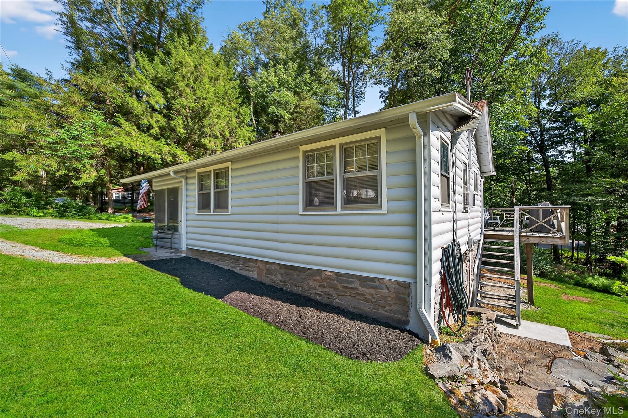 46 W Ozark Trail, Smallwood, NY 12720