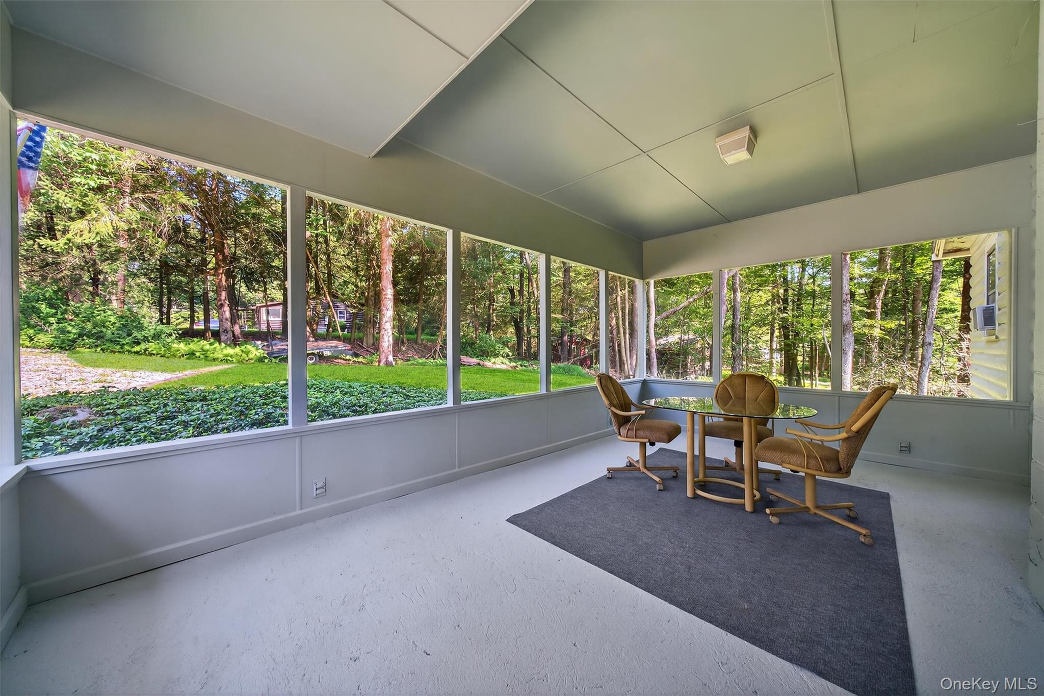 46 W Ozark Trail, Smallwood, NY 12720