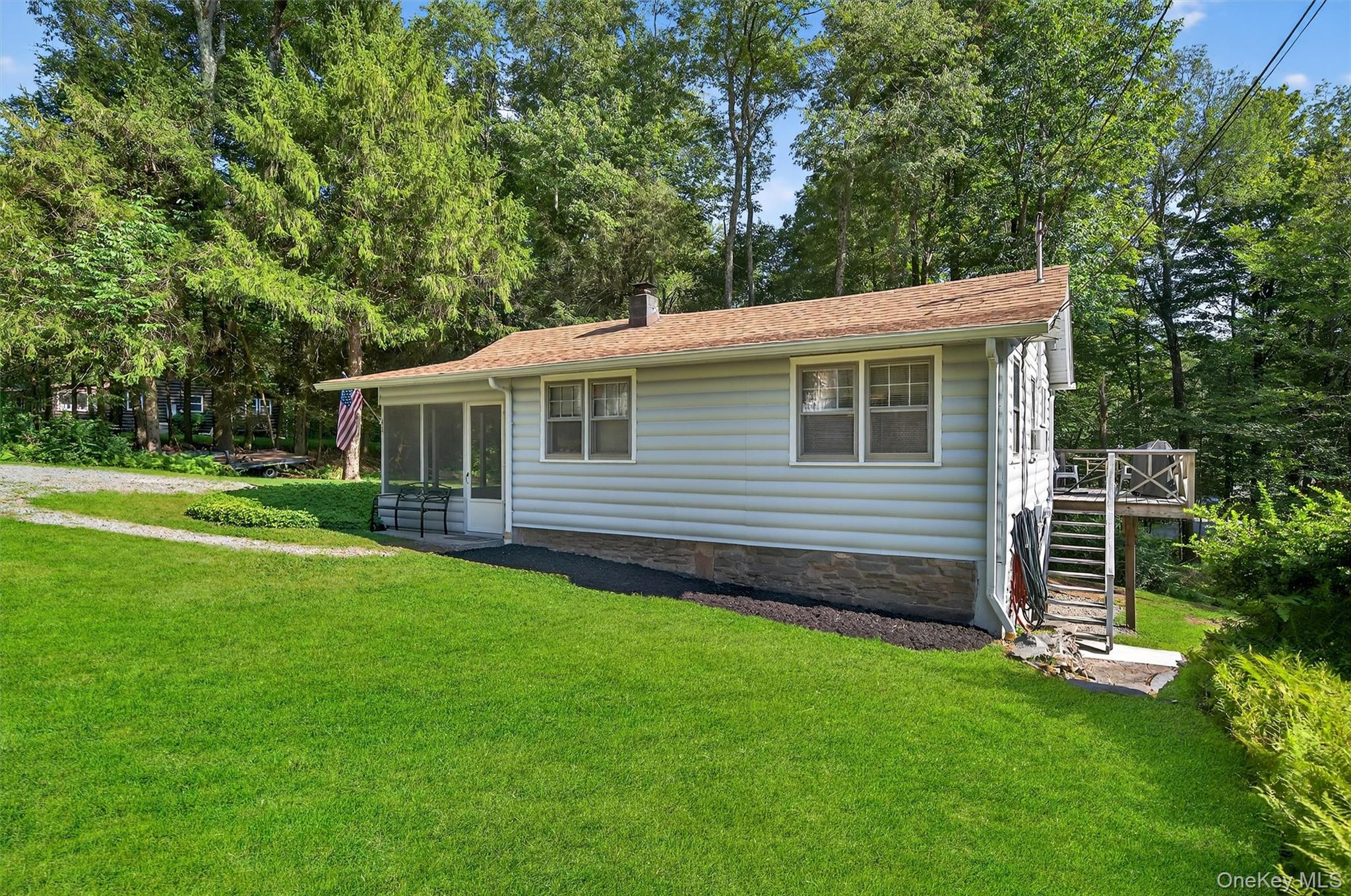 46 W Ozark Trail, Smallwood, NY 12720