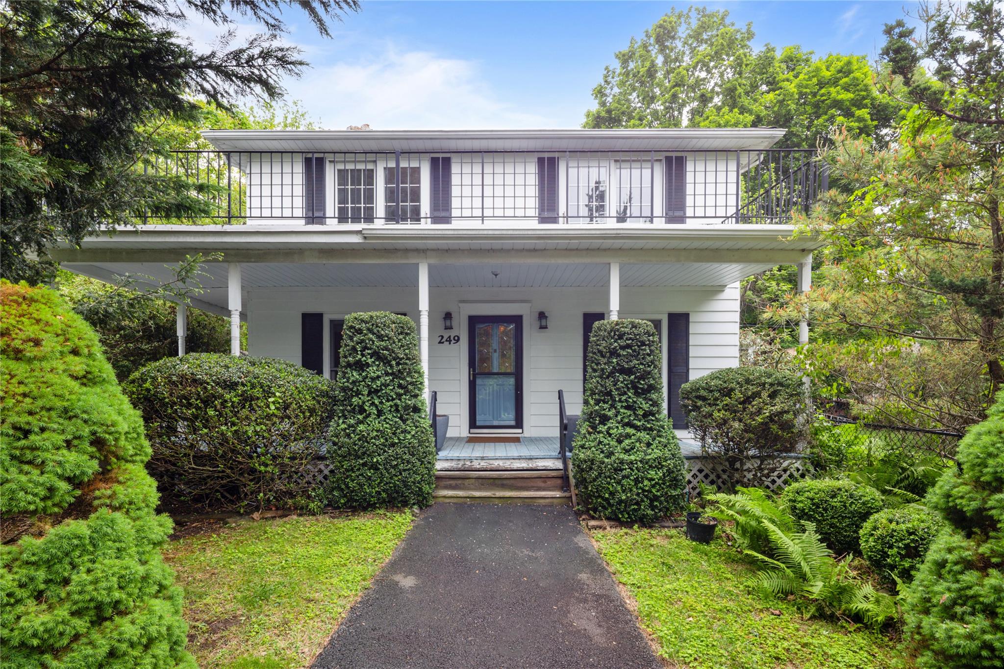 249 Cherry Lane, Airmont, NY 10901