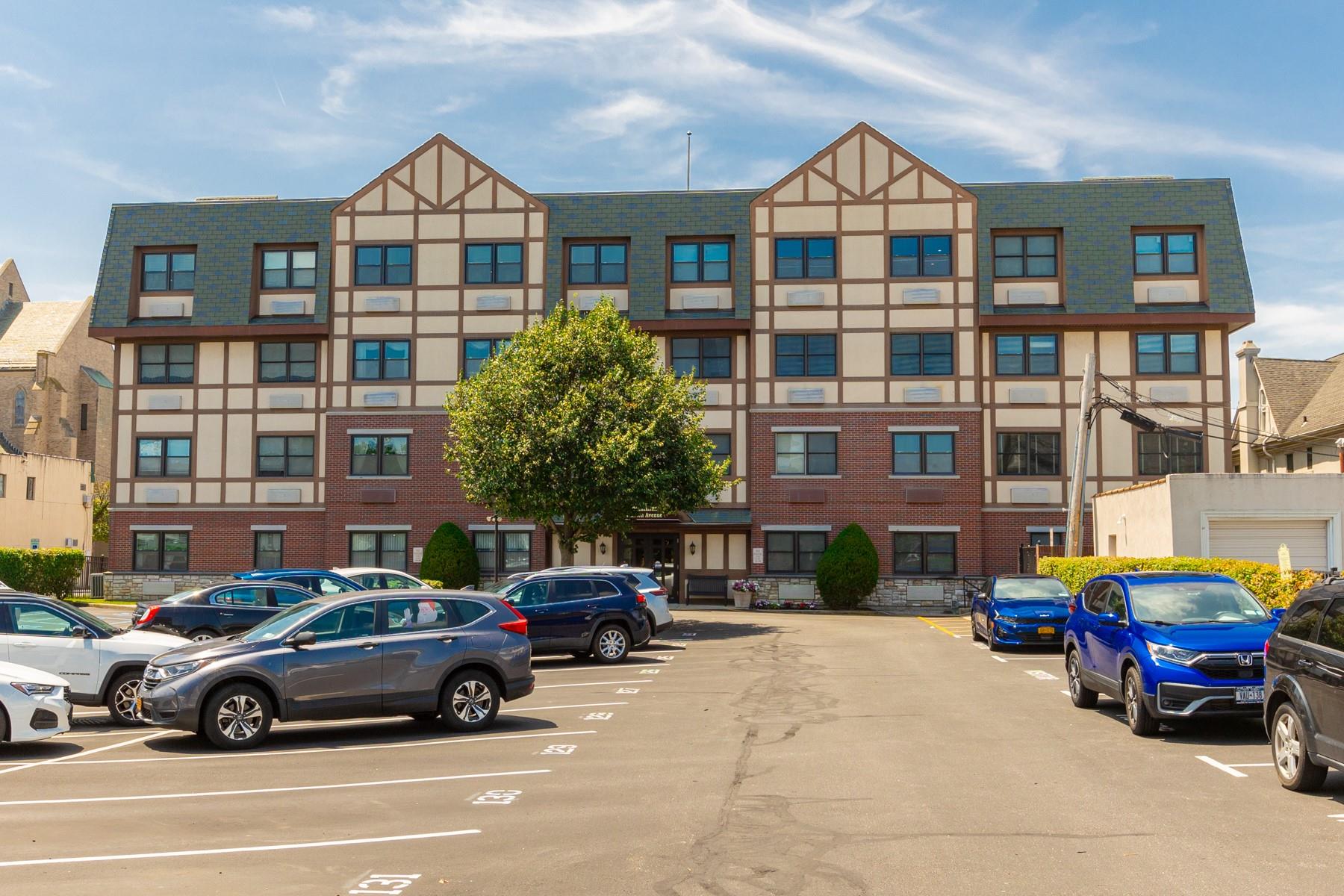 55 Clinton Avenue # 403, Rockville Centre, NY 11570