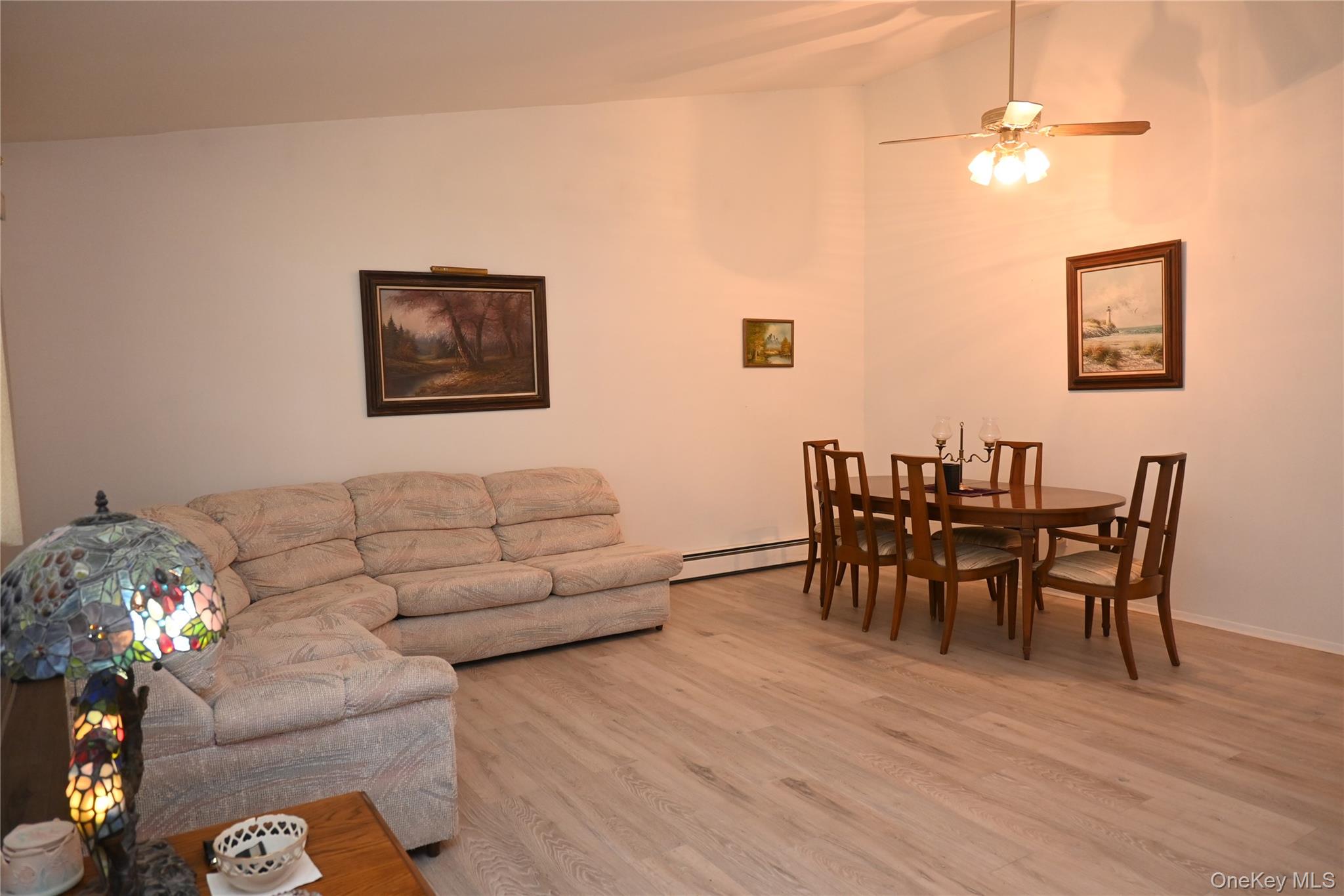 9 Fenwick Avenue, Farmingville, NY 11738