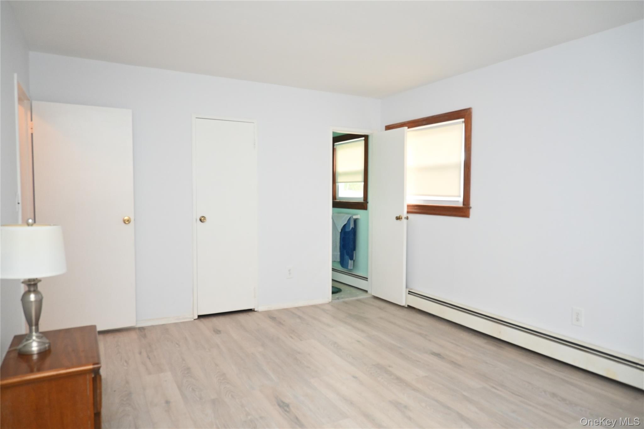 9 Fenwick Avenue, Farmingville, NY 11738