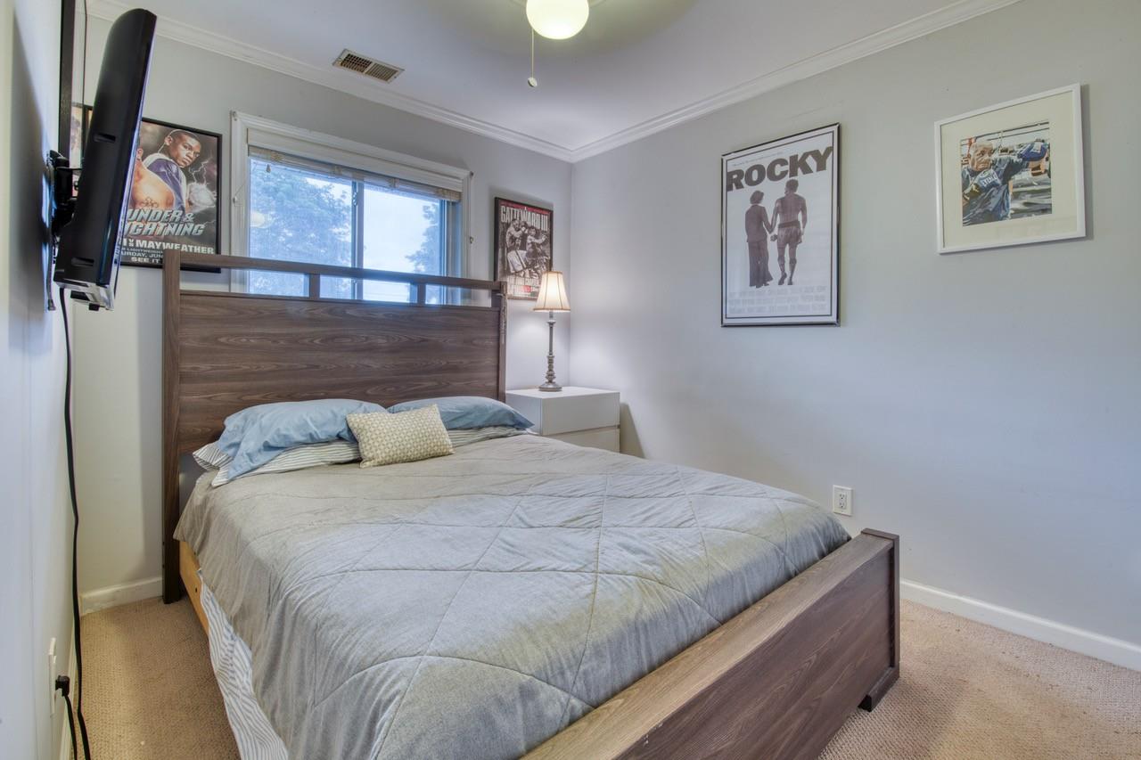 61 W Tiana Road # 6, Hampton Bays, NY 11946