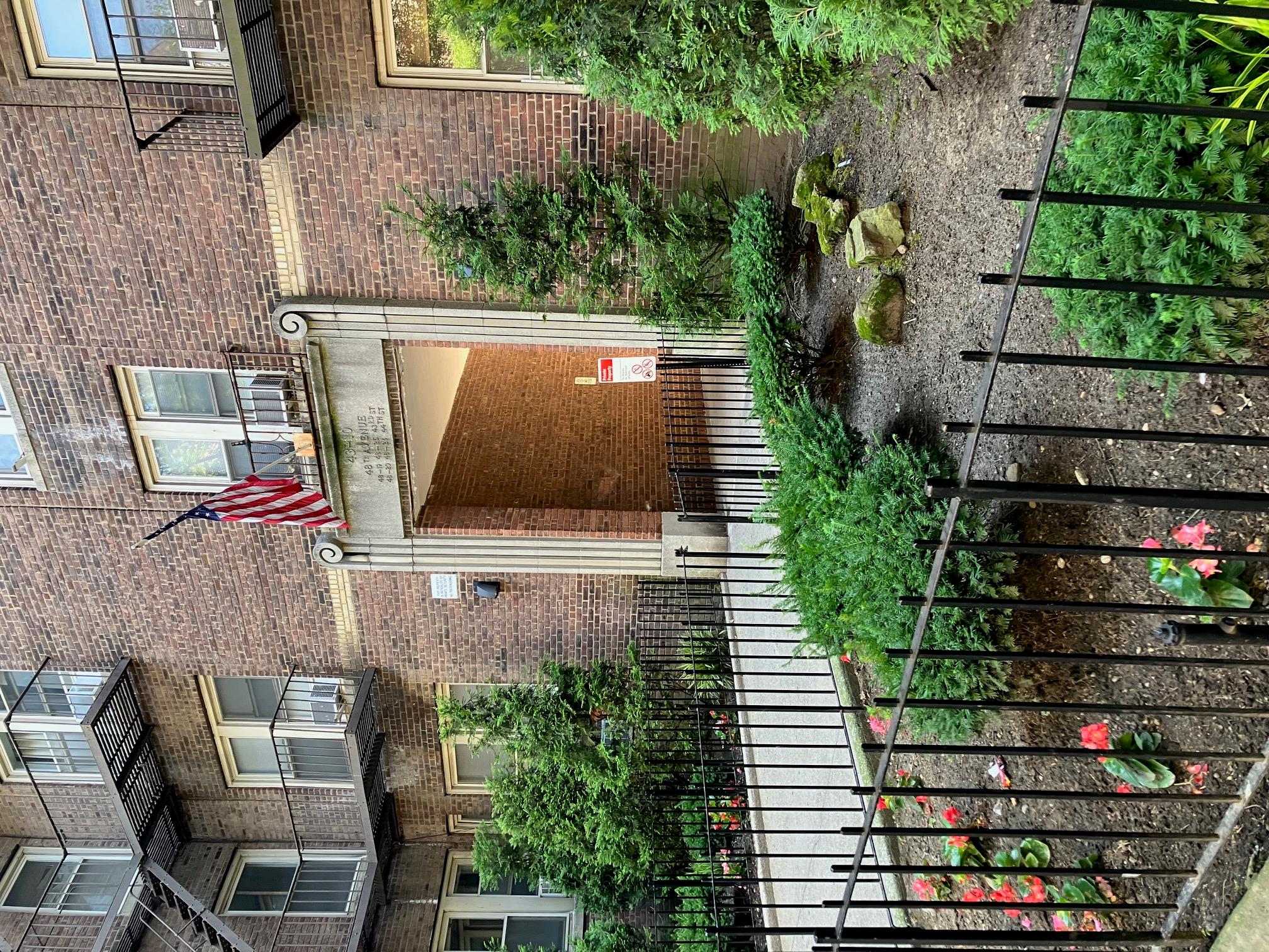 48-55 43 street # 2F, Sunnyside, NY 11377