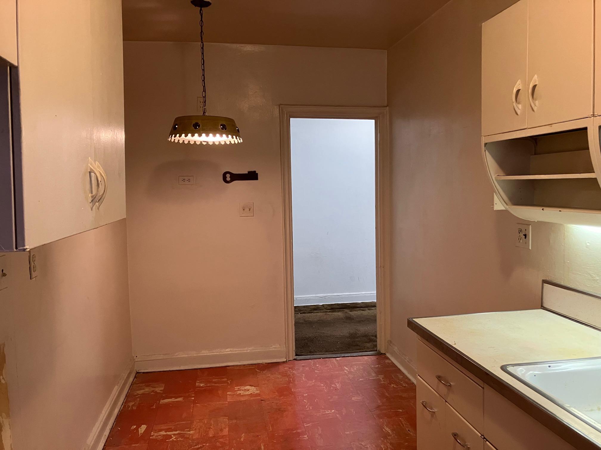 48-55 43 street # 2F, Sunnyside, NY 11377