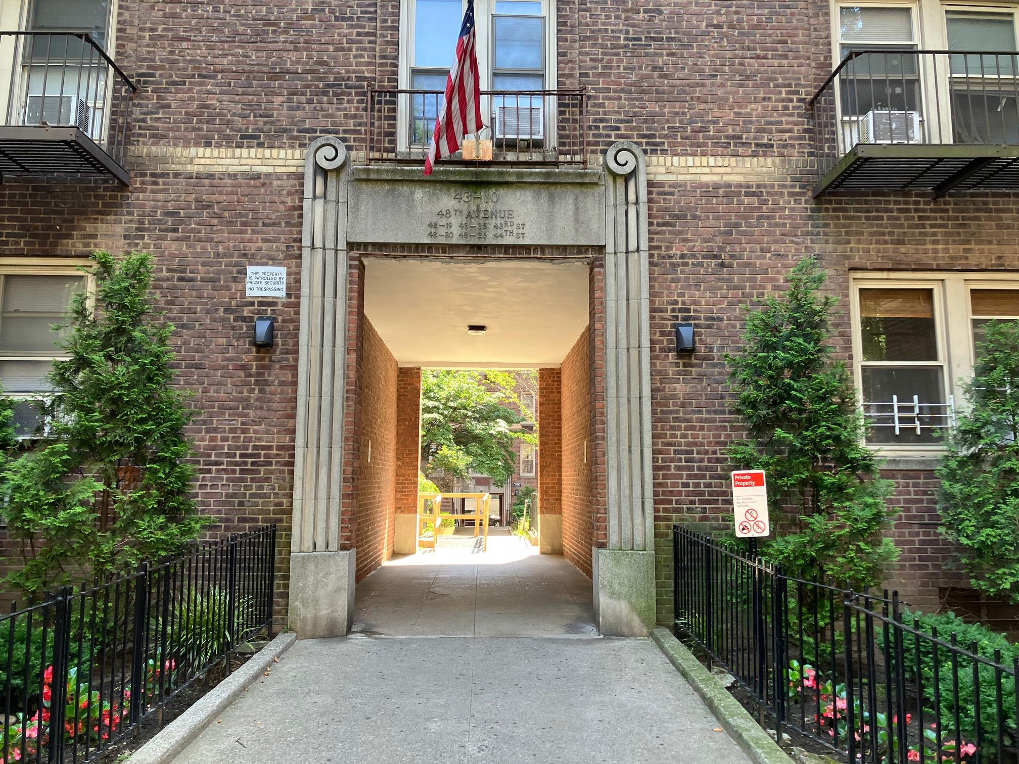 48-55 43 street # 2F, Sunnyside, NY 11377