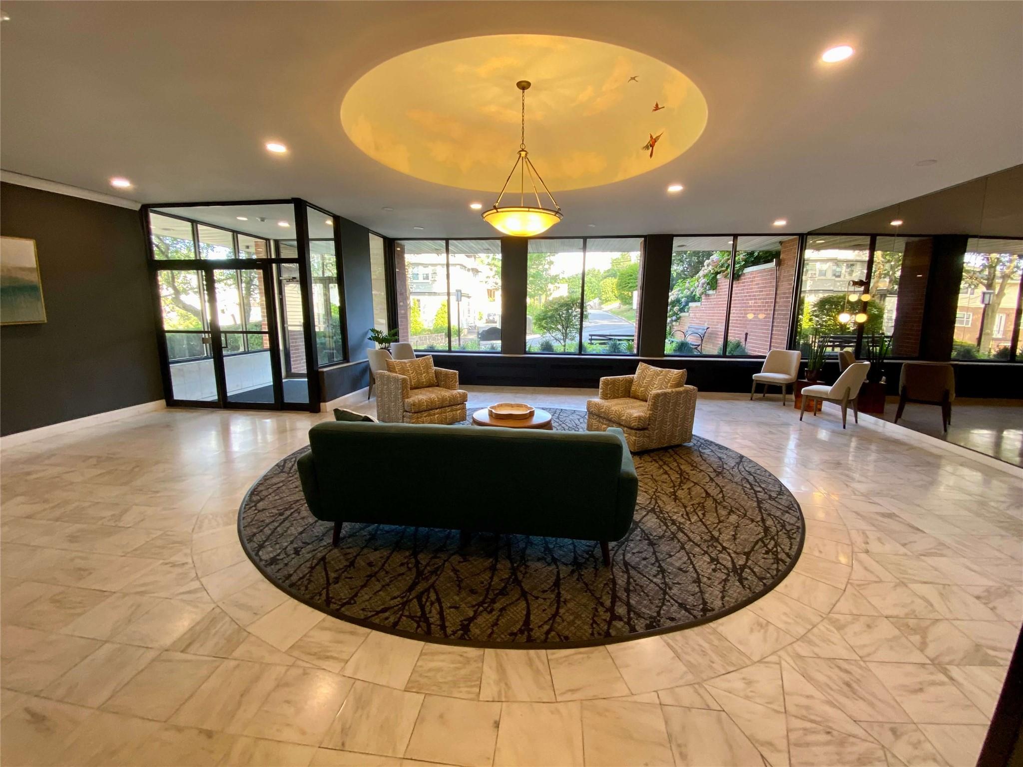 21 Fairview Avenue # #525, Eastchester, NY 10707