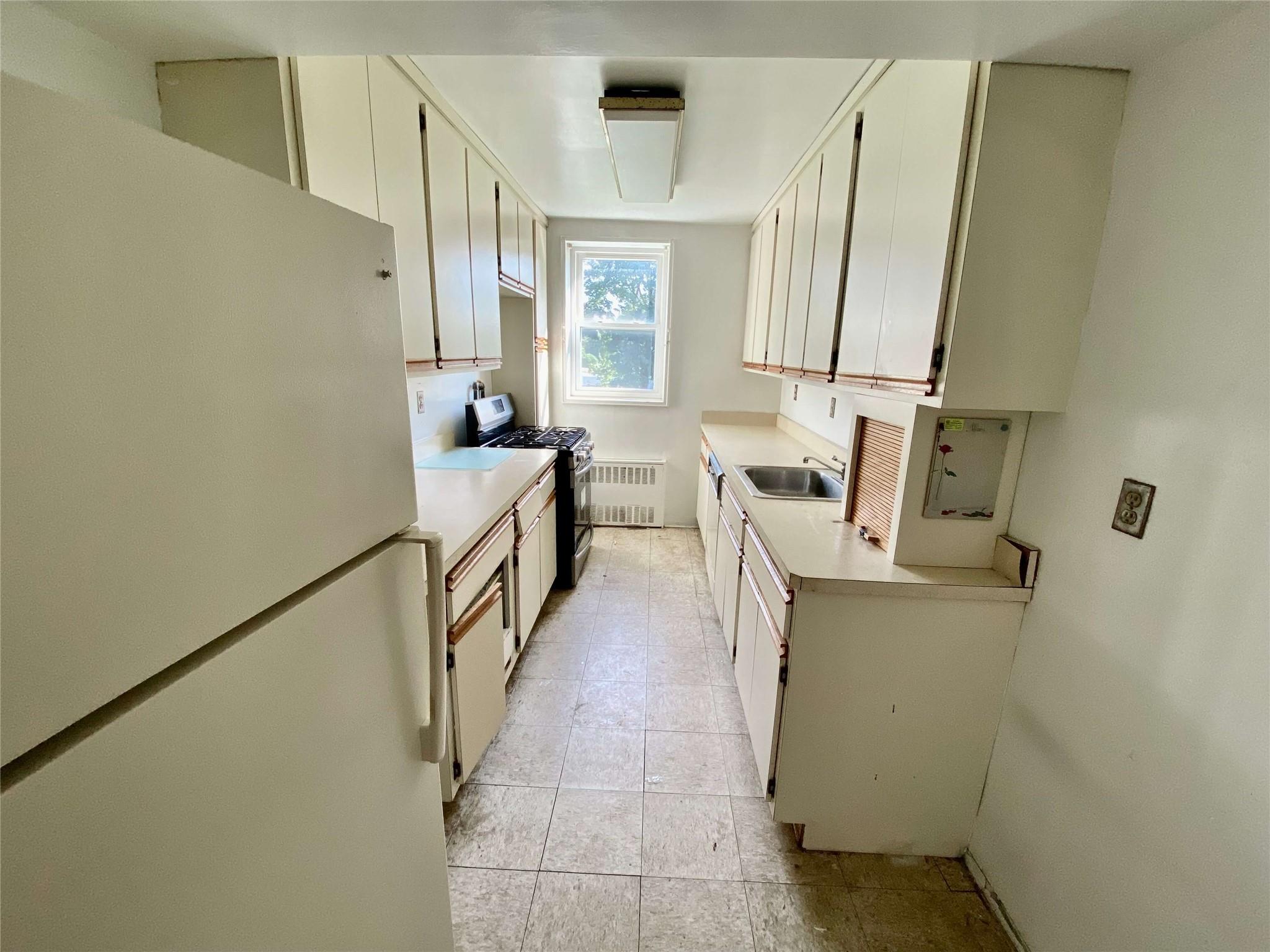 21 Fairview Avenue # #525, Eastchester, NY 10707