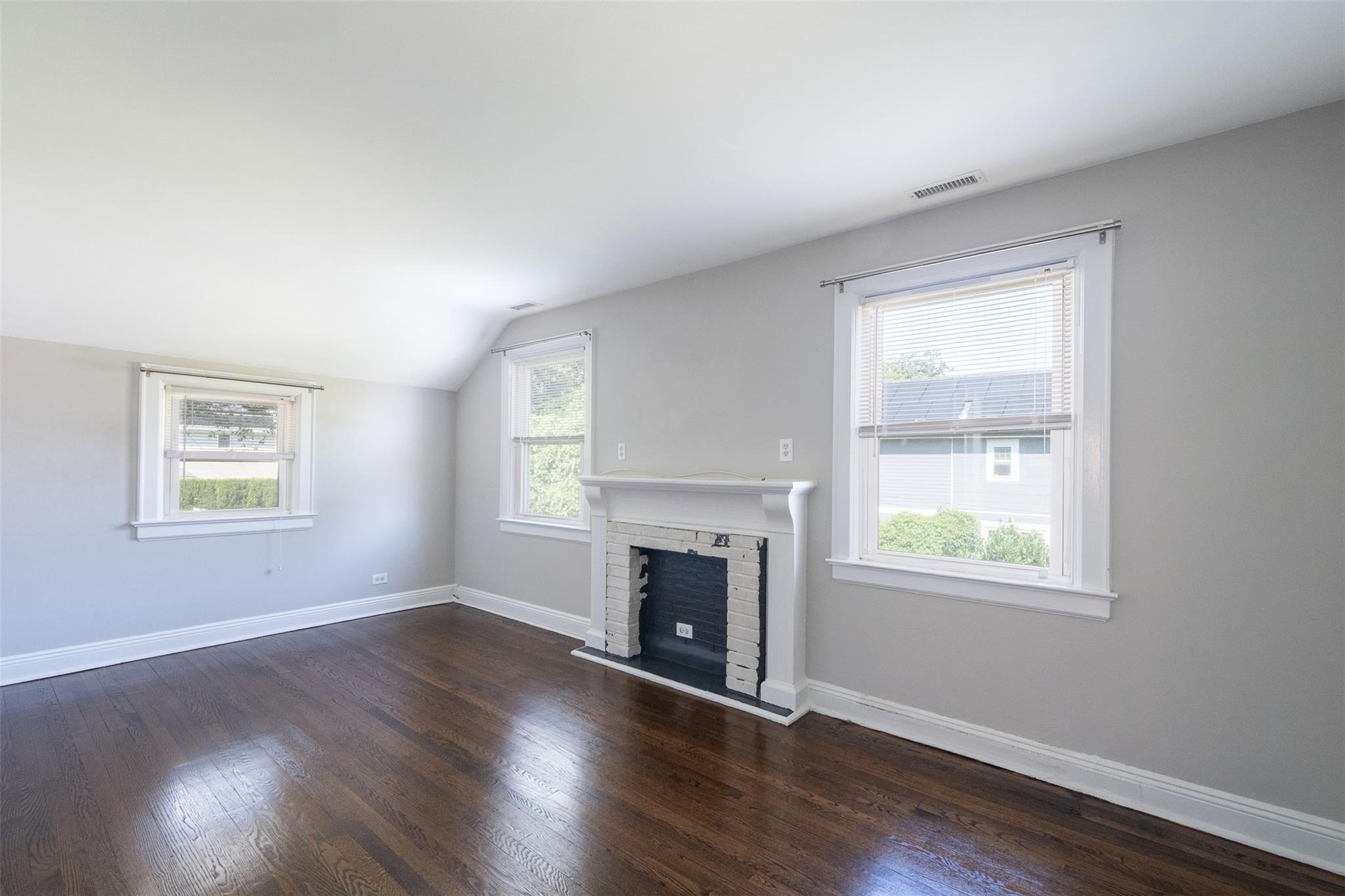 1078 Washington Avenue # 2, Pelham, NY 10803