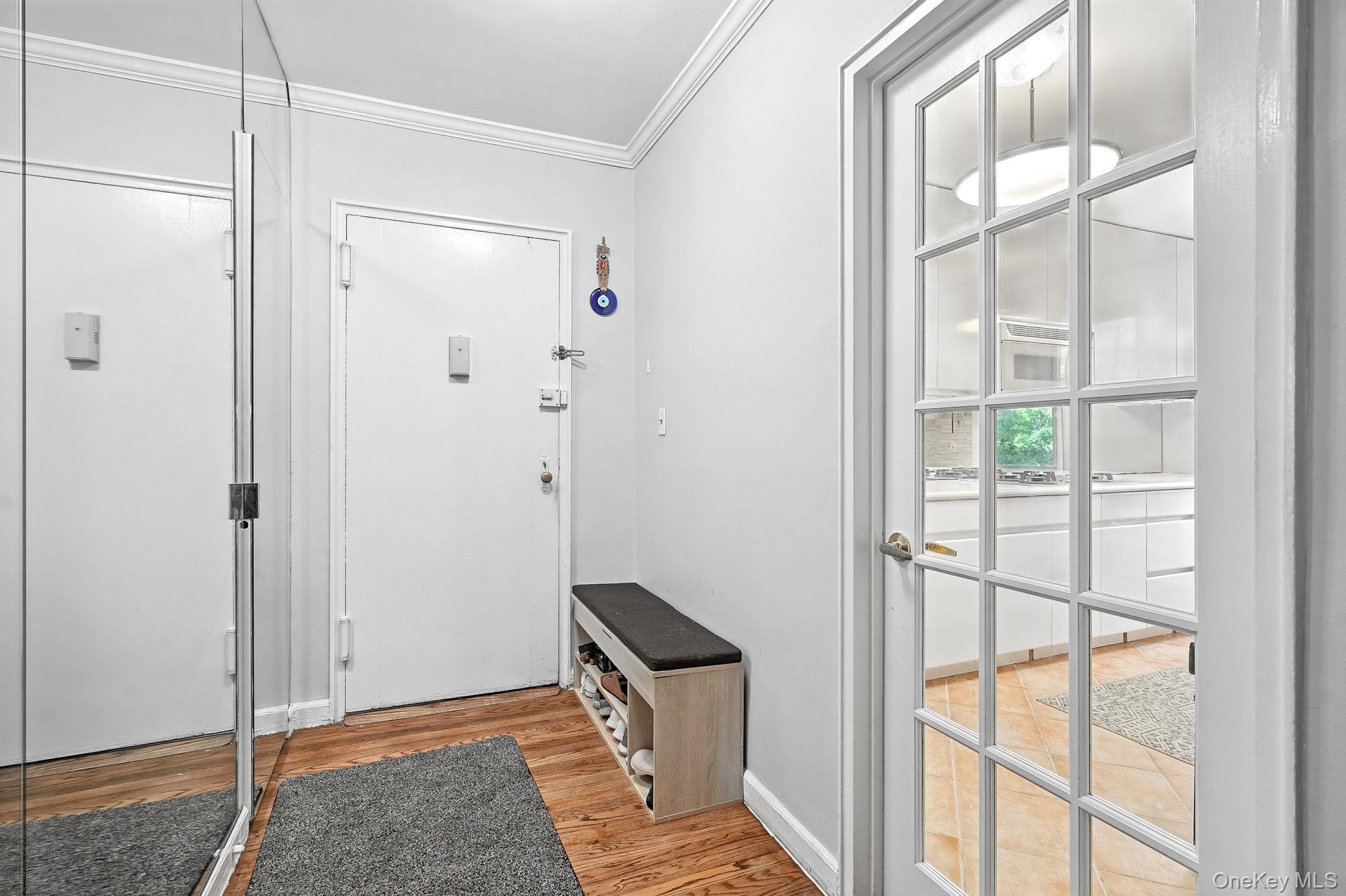 3 Bryant Crescent # 1B, White Plains, NY 10605