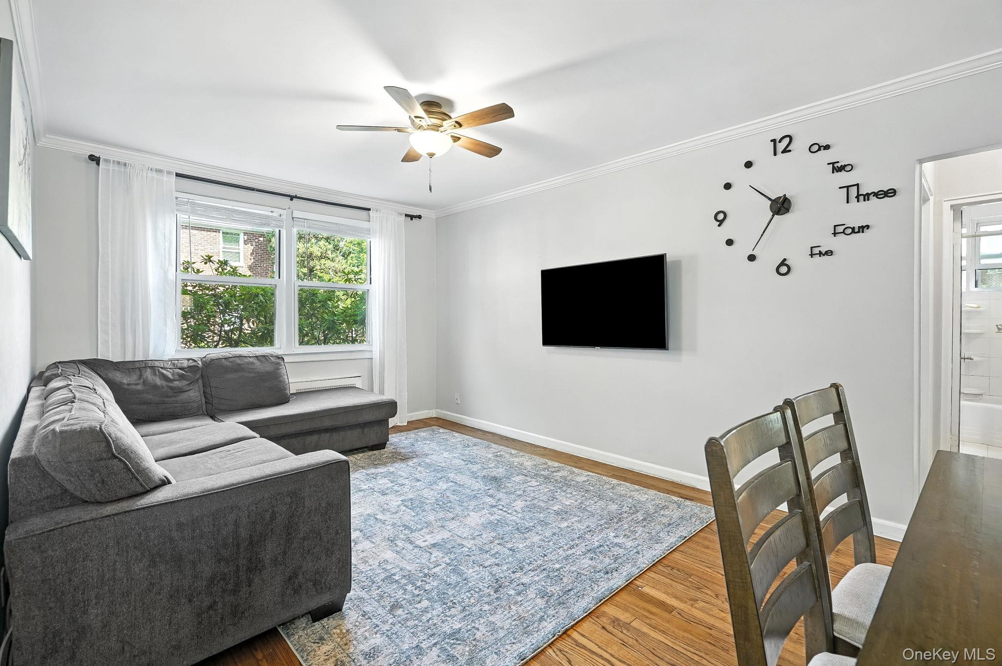 3 Bryant Crescent # 1B, White Plains, NY 10605
