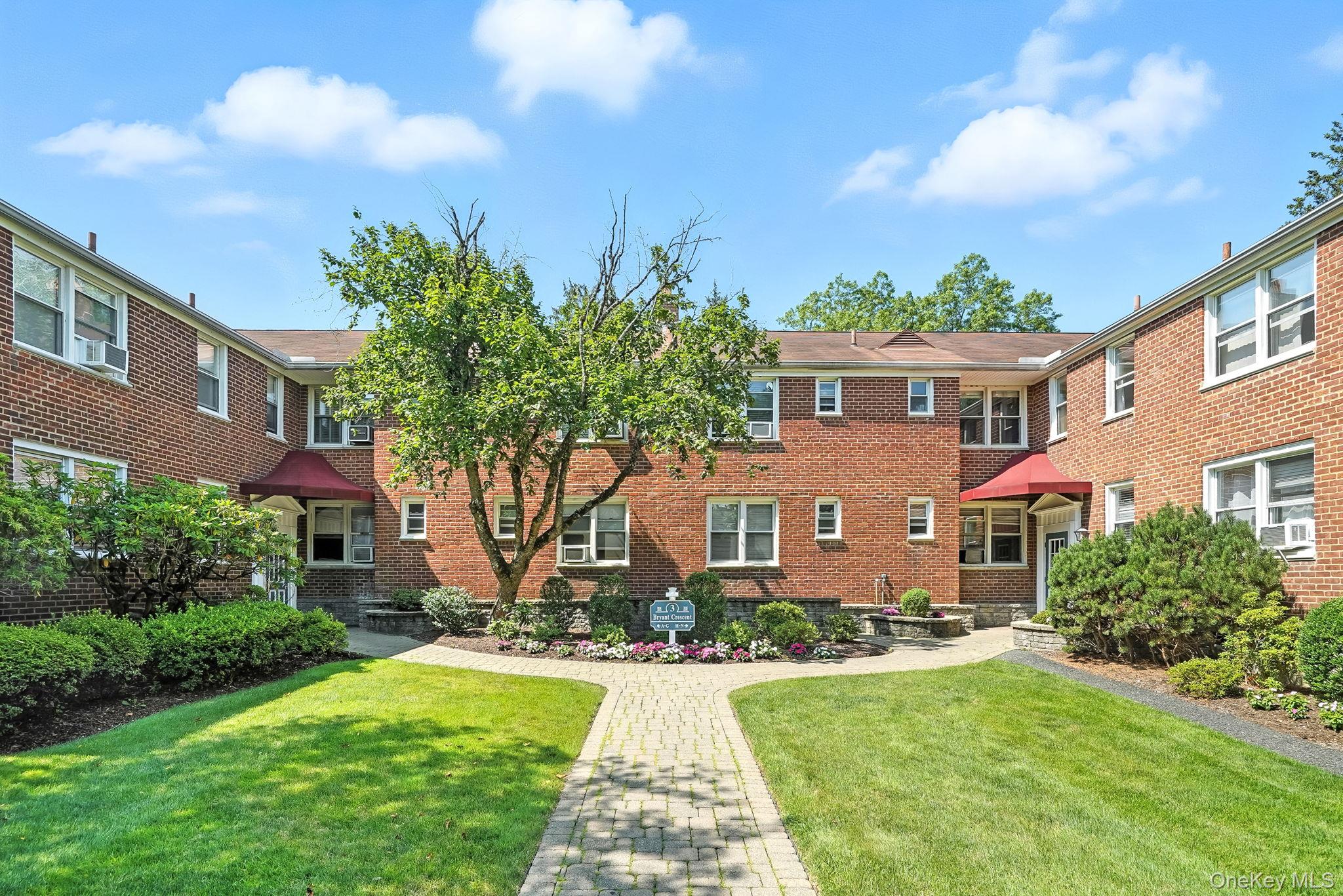 3 Bryant Crescent # 1B, White Plains, NY 10605