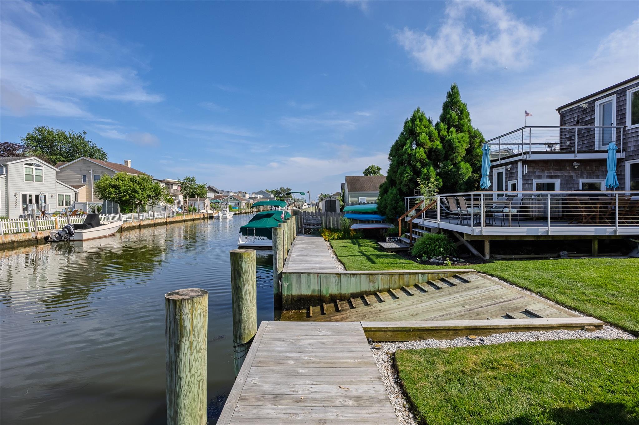 253 West Drive, Copiague, NY 11726