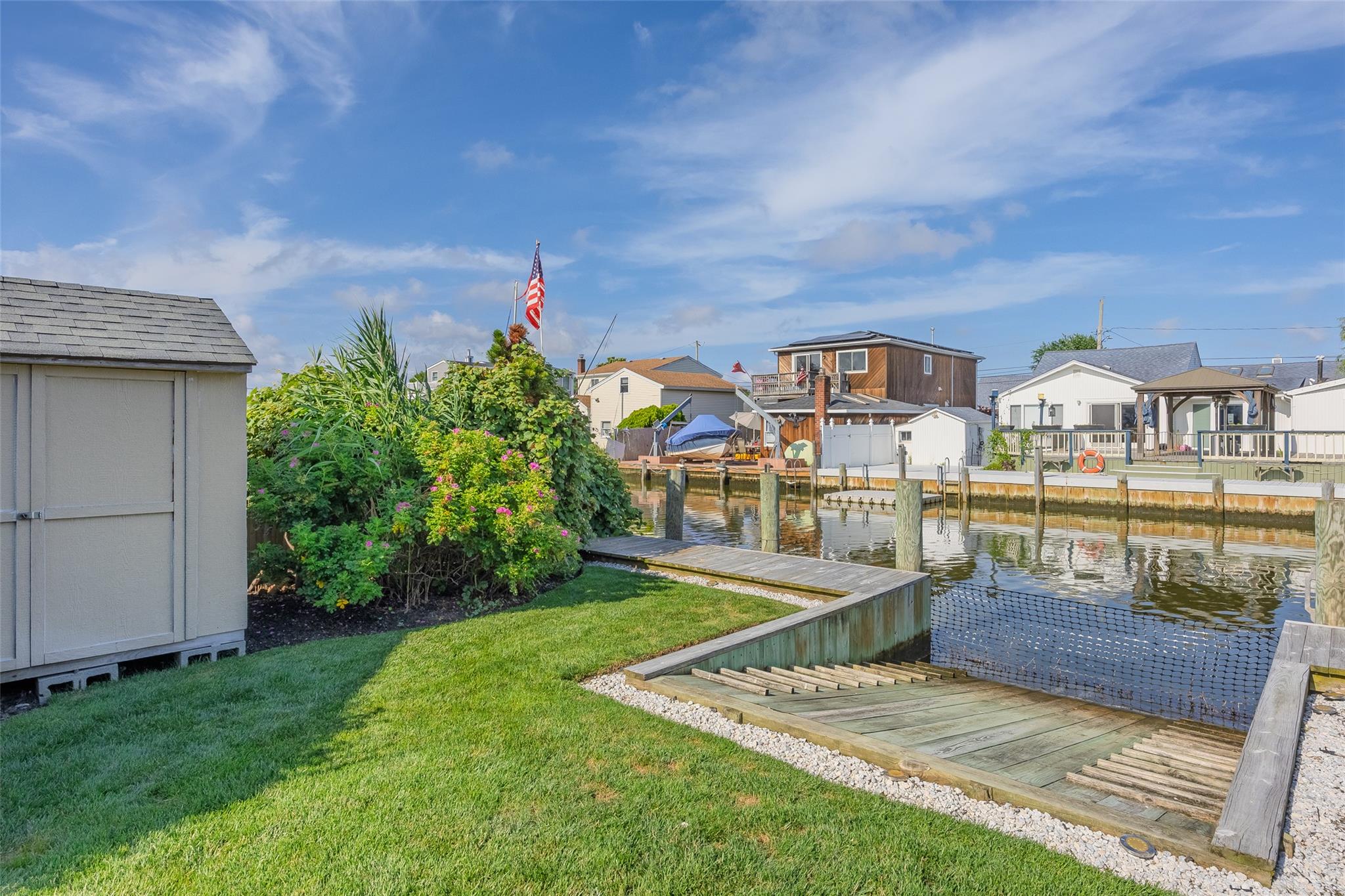 253 West Drive, Copiague, NY 11726