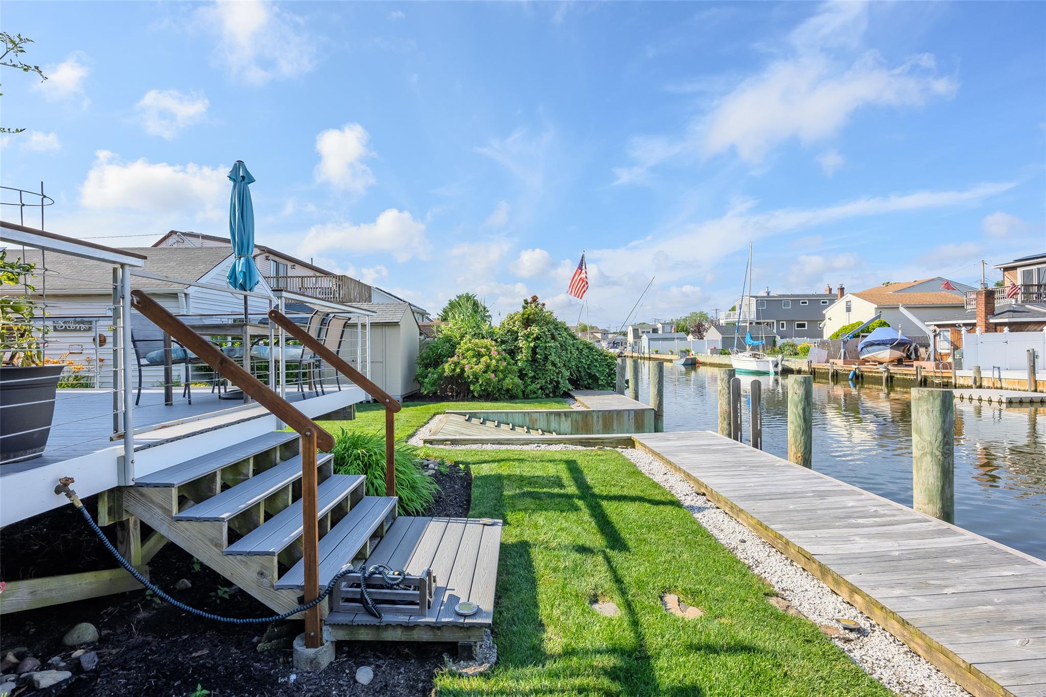 253 West Drive, Copiague, NY 11726