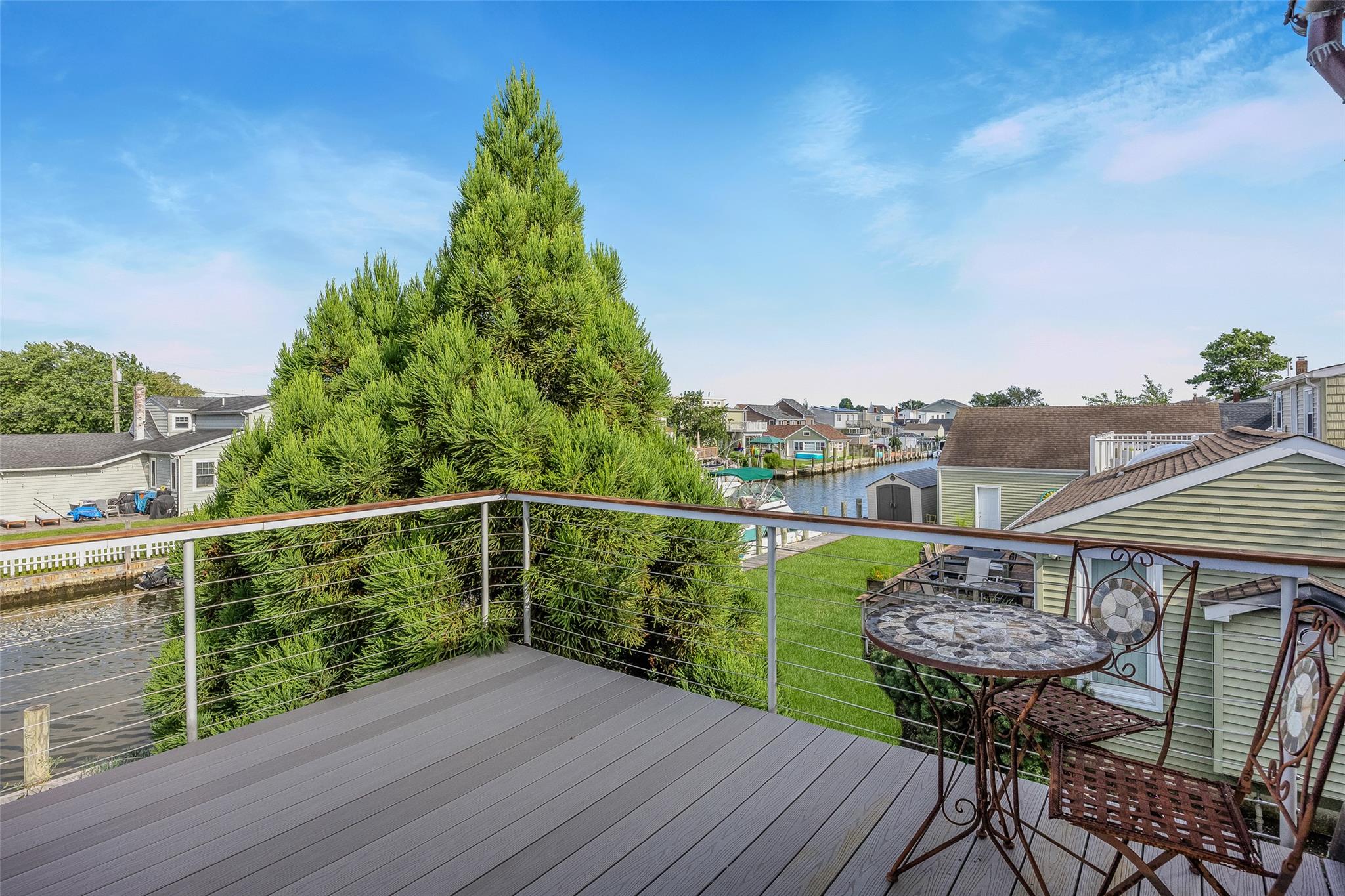 253 West Drive, Copiague, NY 11726