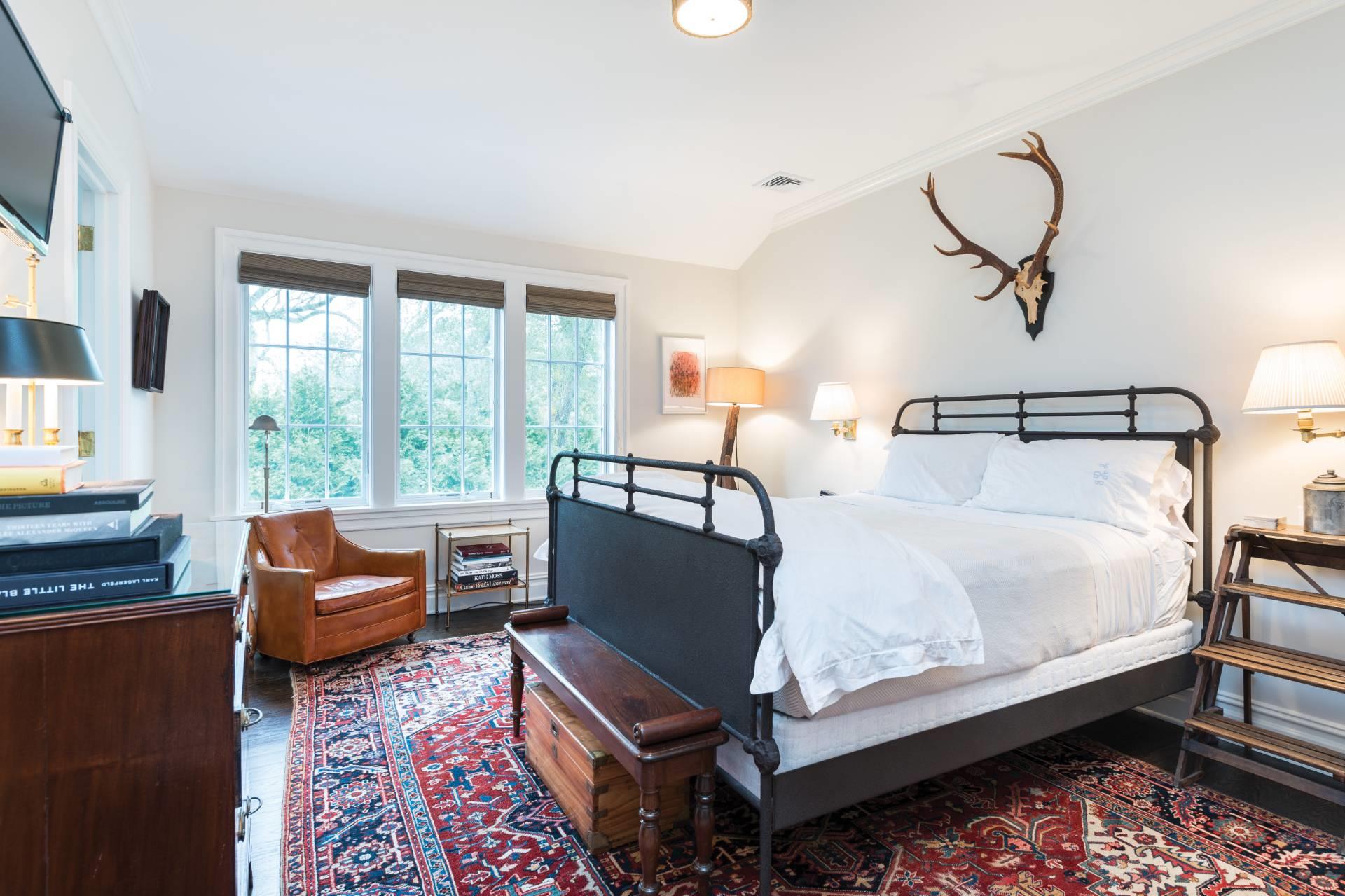 229 Toylsome Lane, Southampton, NY 11968