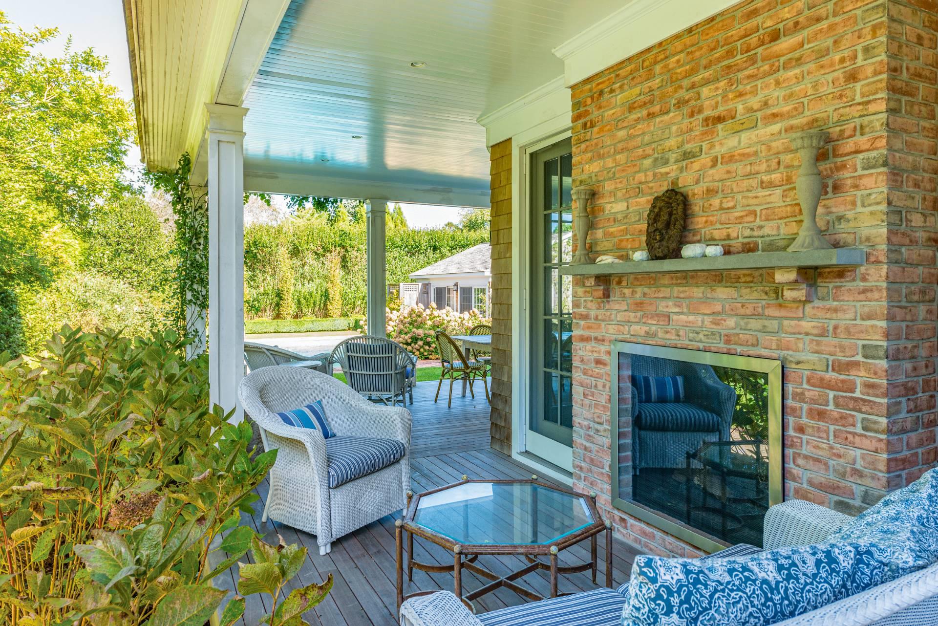 229 Toylsome Lane, Southampton, NY 11968