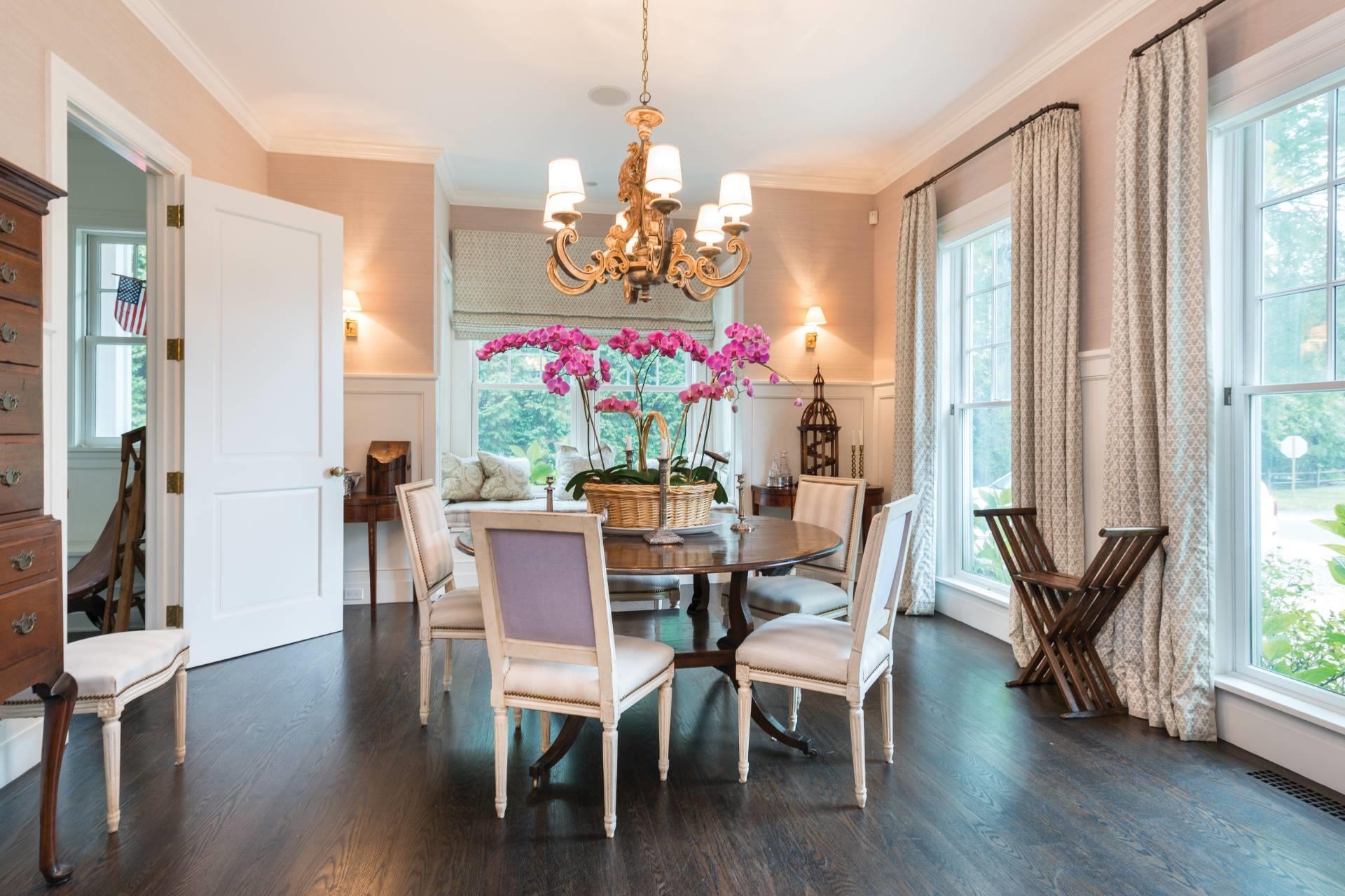 229 Toylsome Lane, Southampton, NY 11968