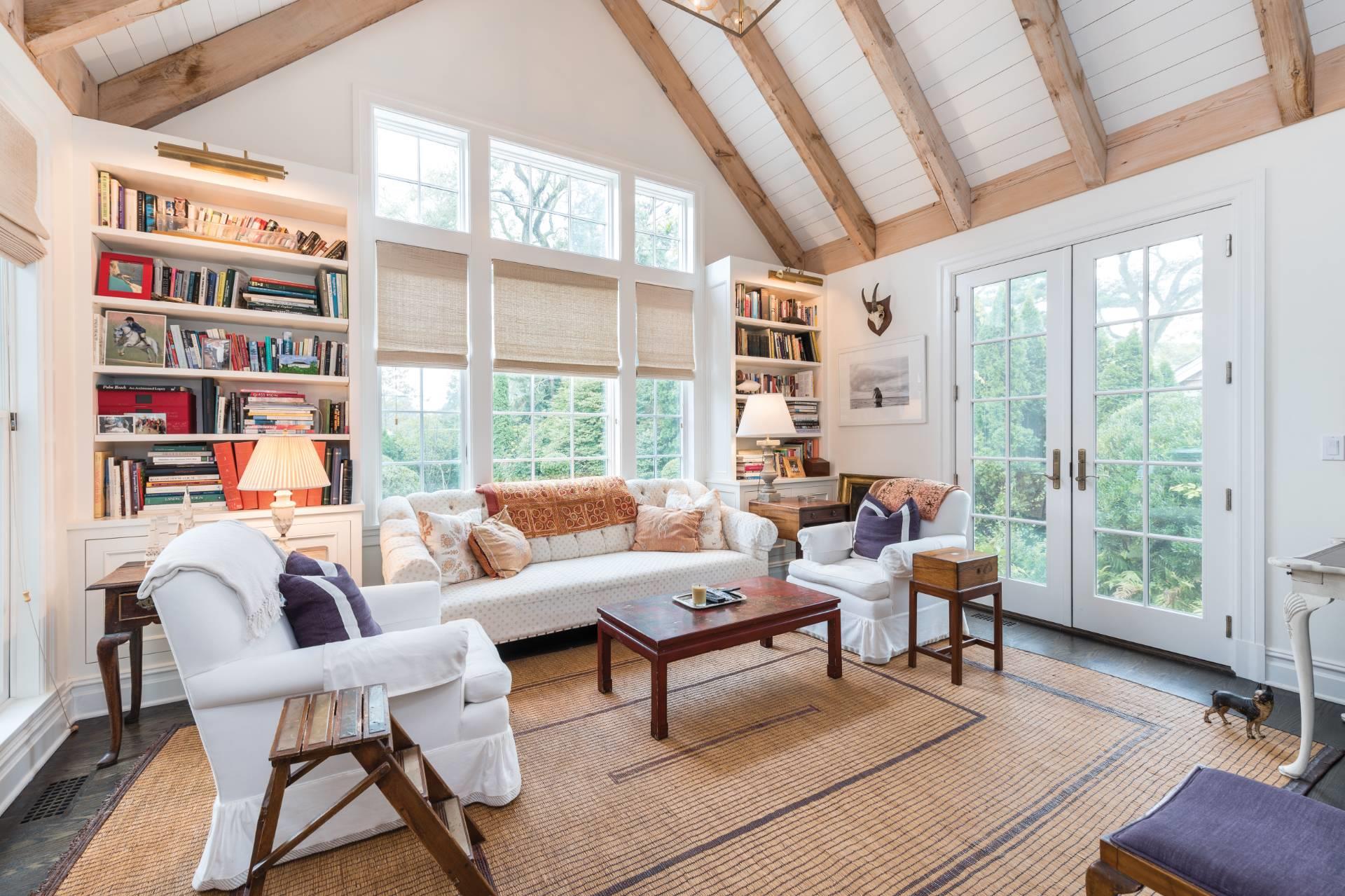 229 Toylsome Lane, Southampton, NY 11968