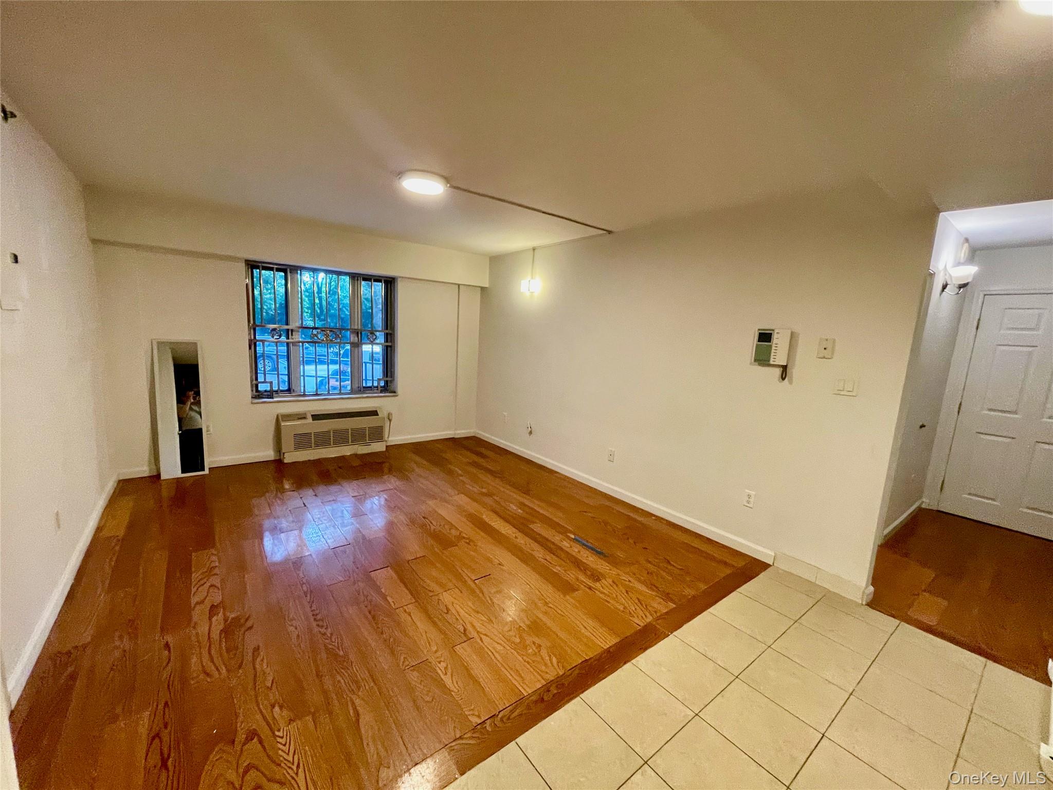 6434 Grand Central Parkway # 1F, Forest Hills, NY 11375