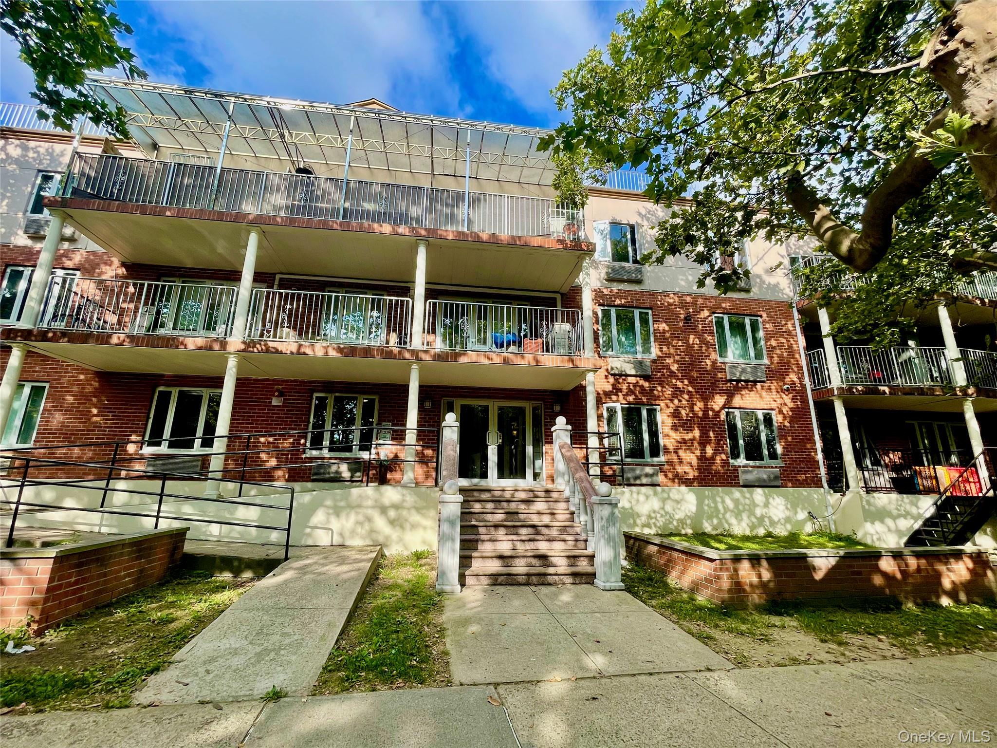 6434 Grand Central Parkway # 1F, Forest Hills, NY 11375