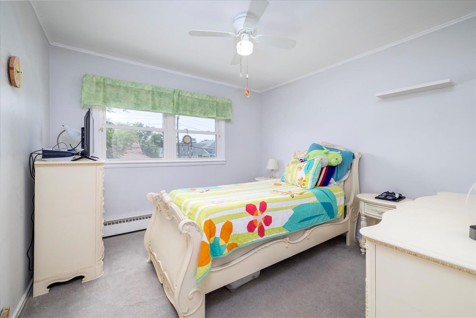 689 Allwyn Street, Baldwin, NY 11510