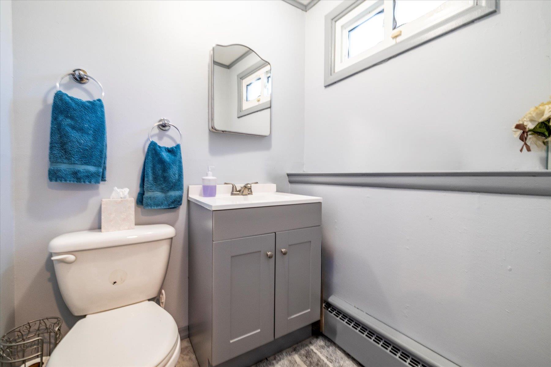 689 Allwyn Street, Baldwin, NY 11510