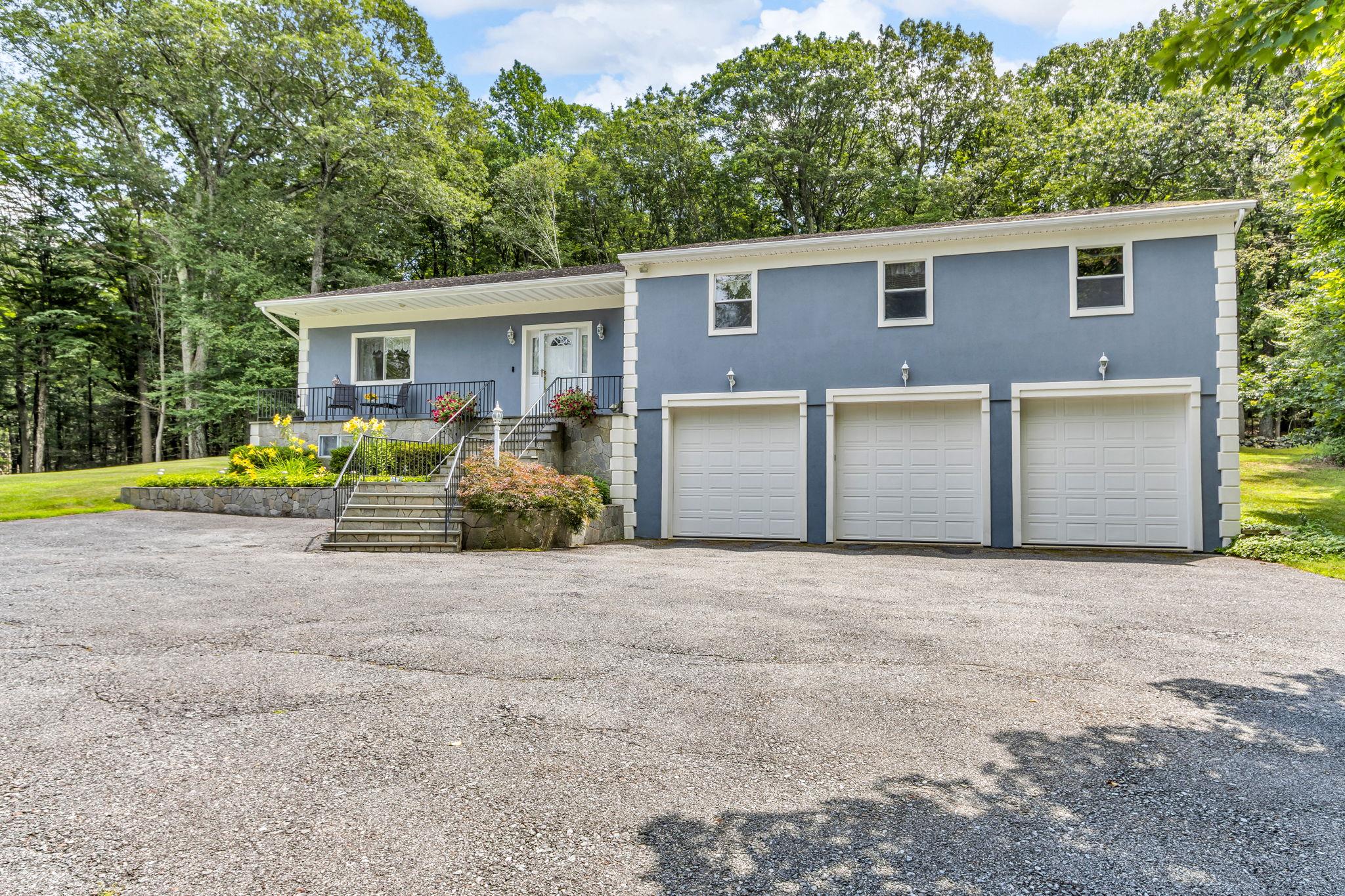 21 Whittier Hills Road, North Salem, NY 10560