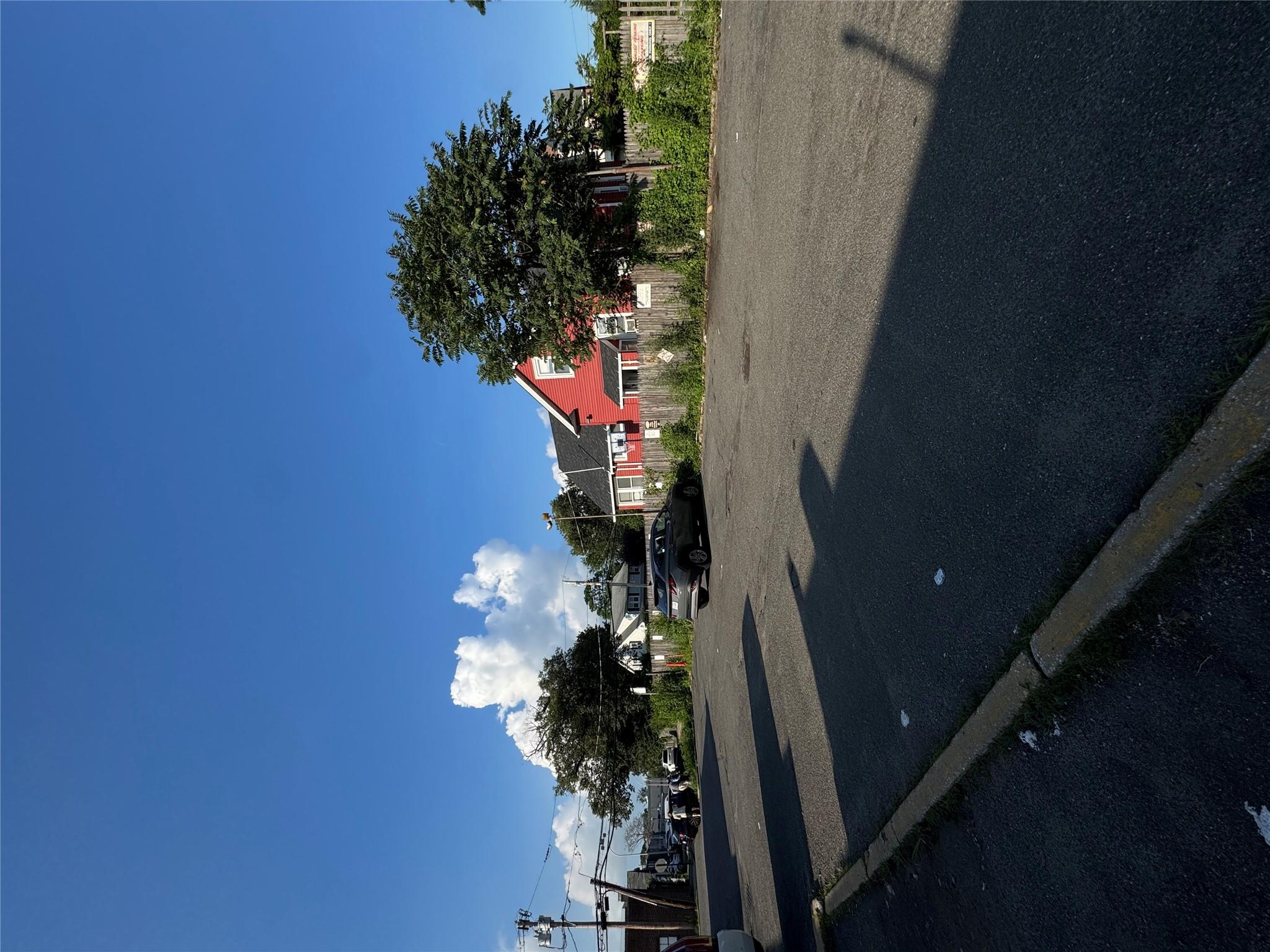 601 Middle Neck Road # A, Great Neck, NY 11023