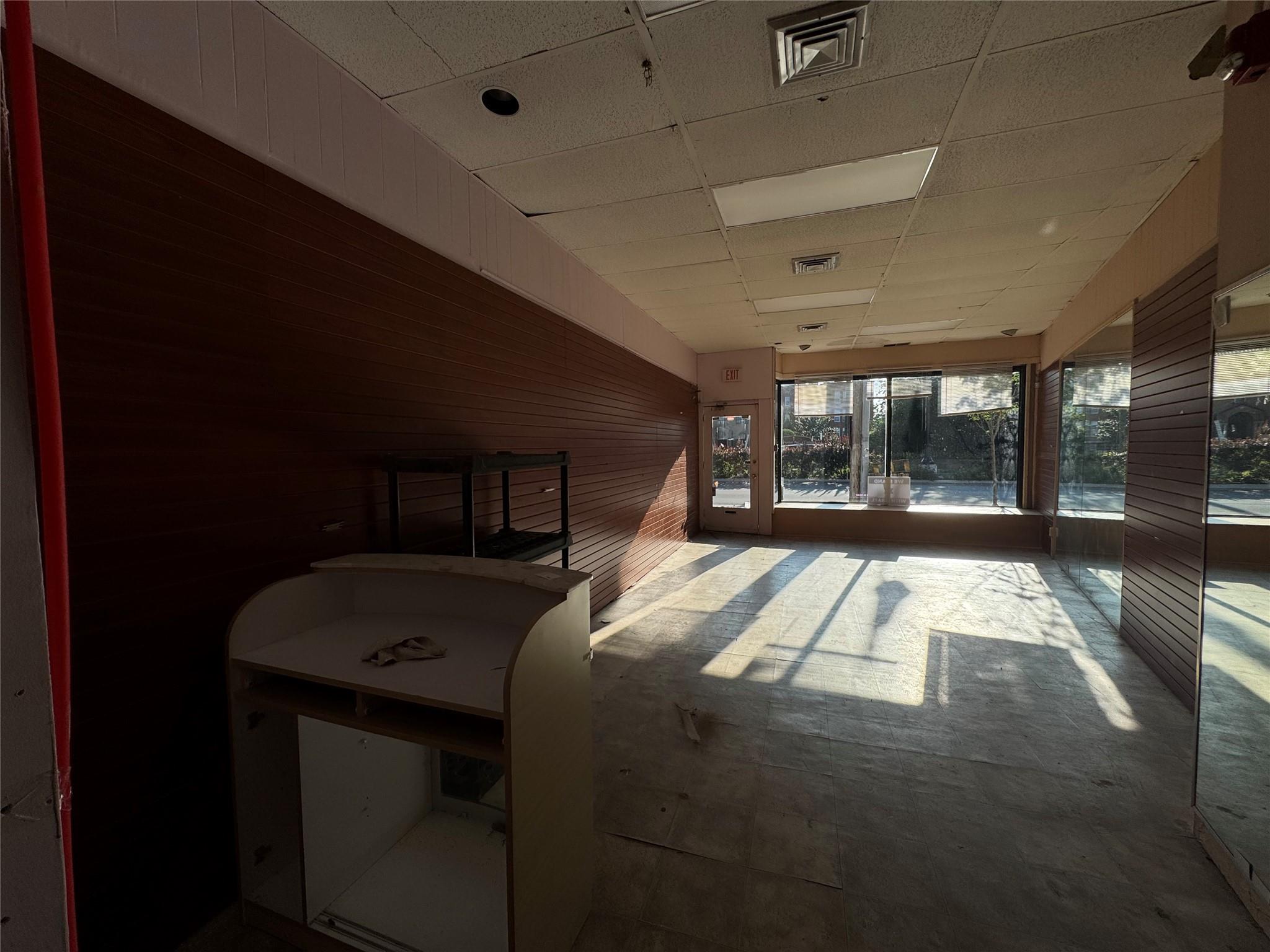 601 Middle Neck Road # A, Great Neck, NY 11023