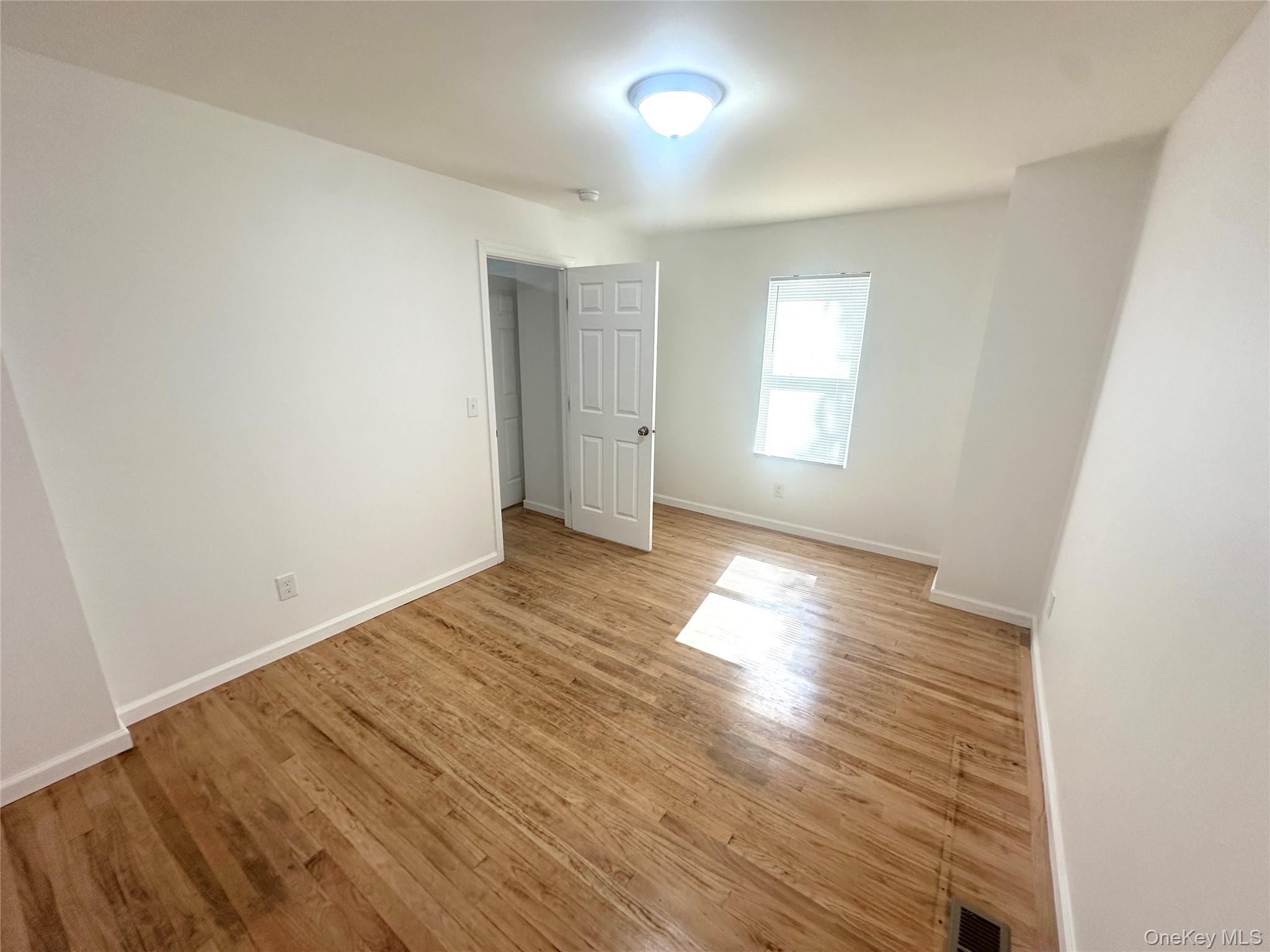 2187 Route 302 # Apt 1, Circleville, NY 10919