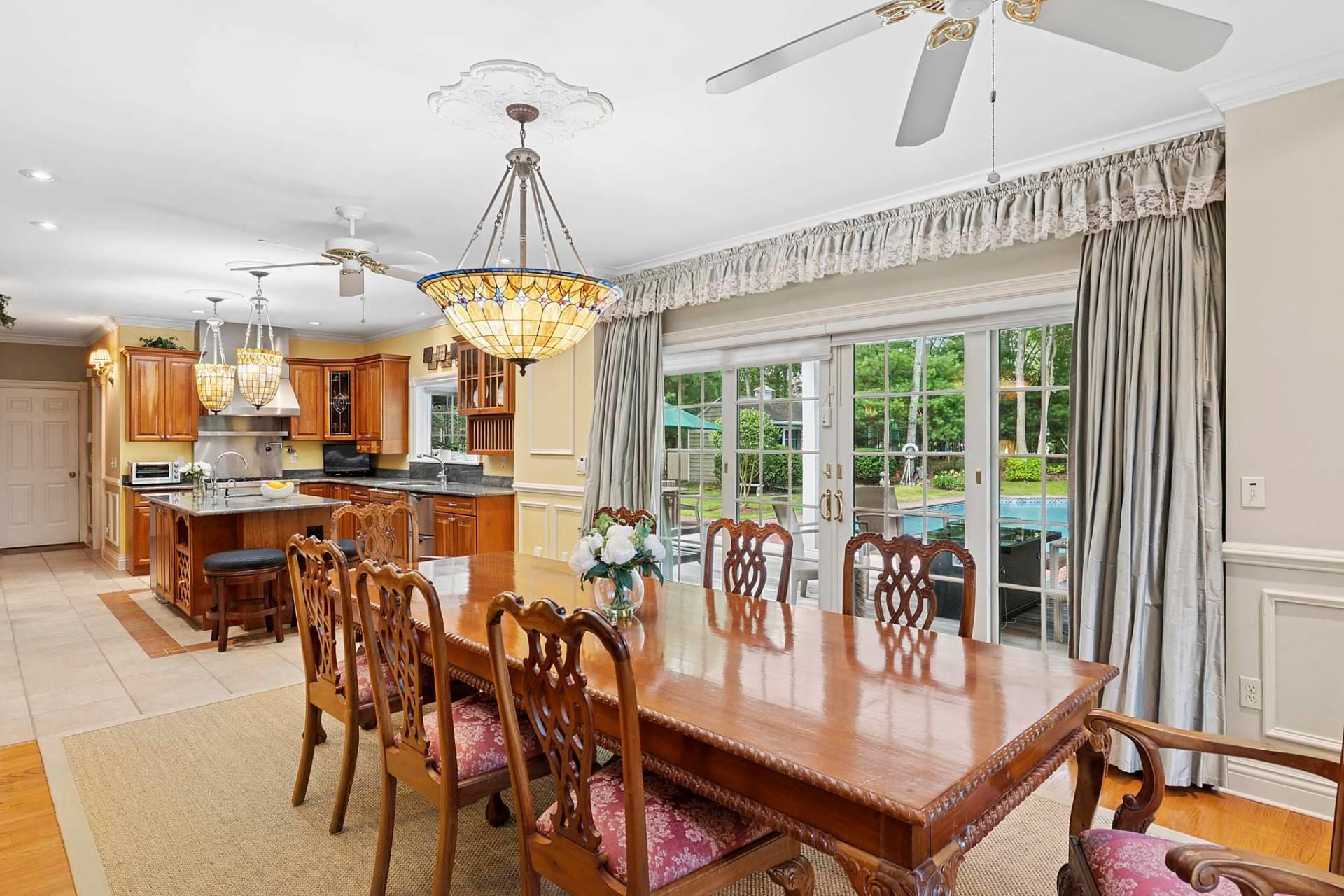 70 Talmage Farm Lane, East Hampton, NY 11937