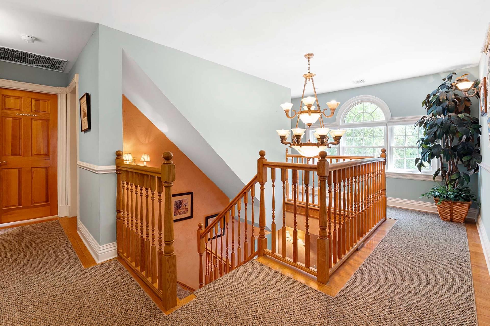 70 Talmage Farm Lane, East Hampton, NY 11937